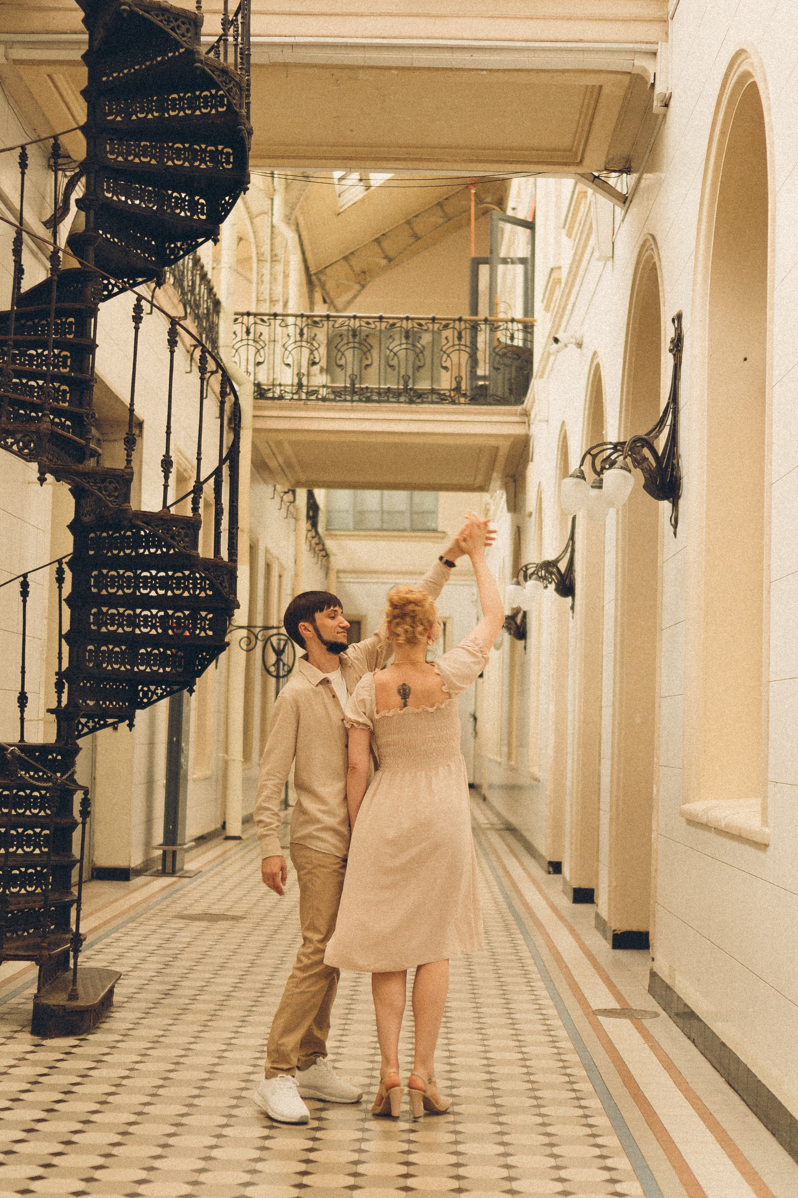 ПРОГУЛКА НА ВИТЕБСКОМ ВОКЗАЛЕ. Профессиональный фотограф, Санкт-Петербург — Виктория Богомолова