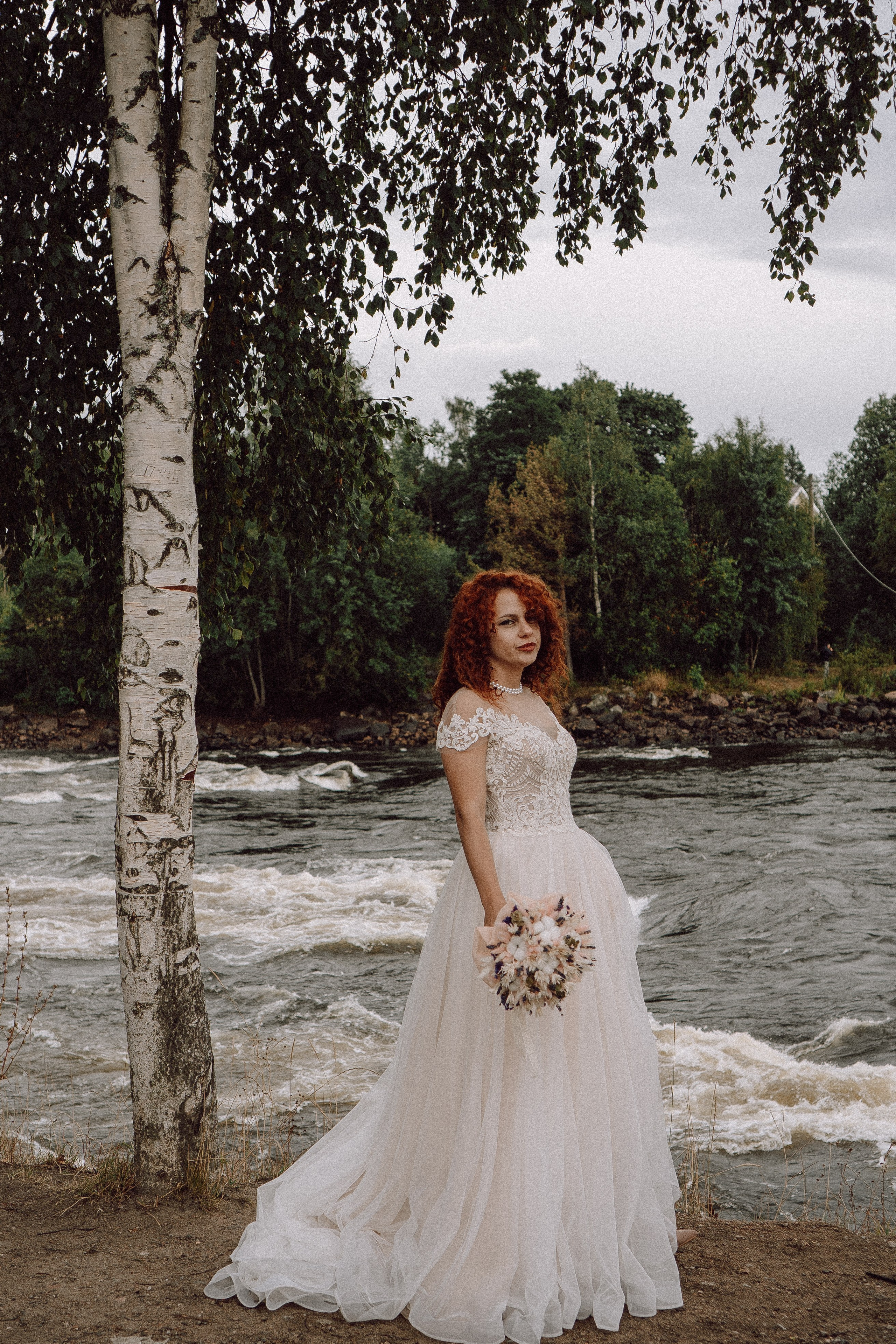 СВАДЕБНАЯ ФОТОСЕССИИЯ ПАРЫ В ГОРОДЕ ПРИОЗЕРСК В СОСНОВОМ ЛЕСУ И С ПИКАПОМ. Профессиональный фотограф, Санкт-Петербург — Виктория Богомолова