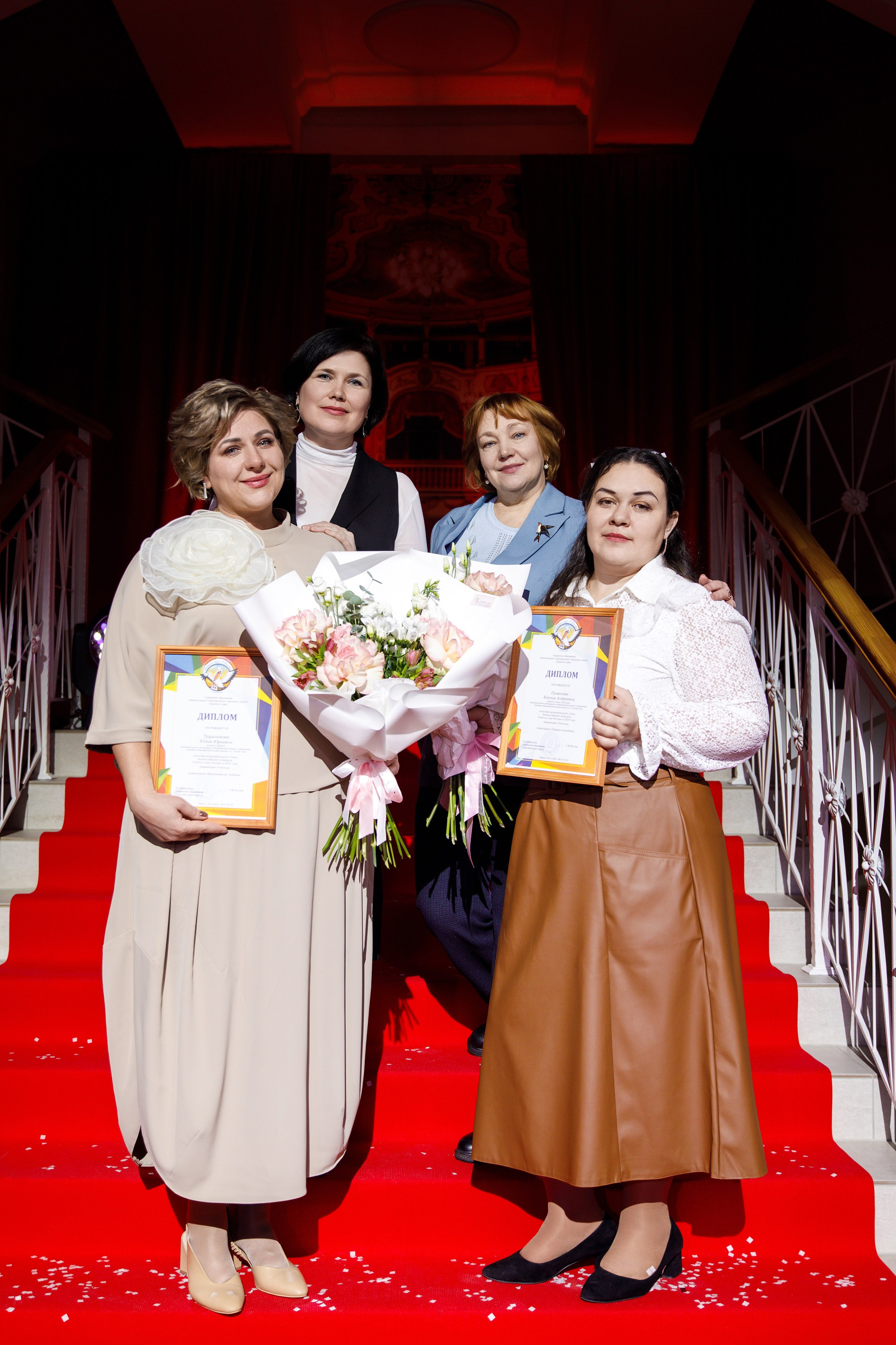 Награждение победителя конкурса «Учитель Года» г. Горнозаводск. Фотограф Дмитрий Молчанов | Фотограф Пермь | Фотограф