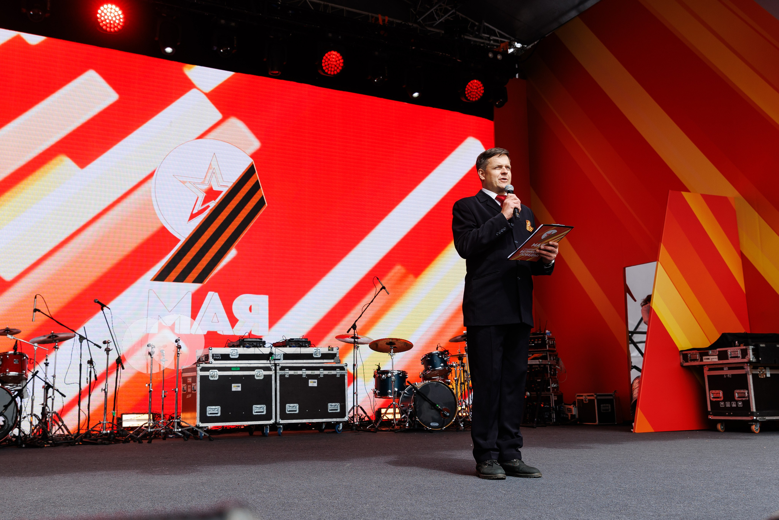 9 Мая. Репортажный Фотограф в Москве Юра Гушан