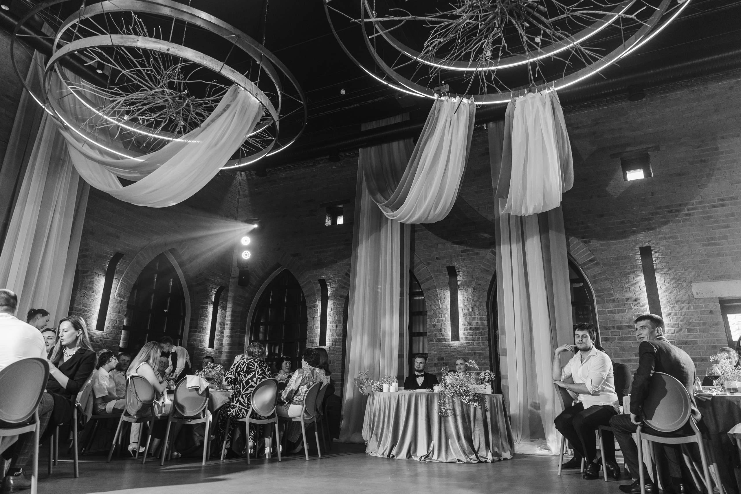 Замечательная свадьба в Белом Замке Шамони в Красноярске. Свадебный фотограф-видеограф в Красноярске Евгений Константинопольский