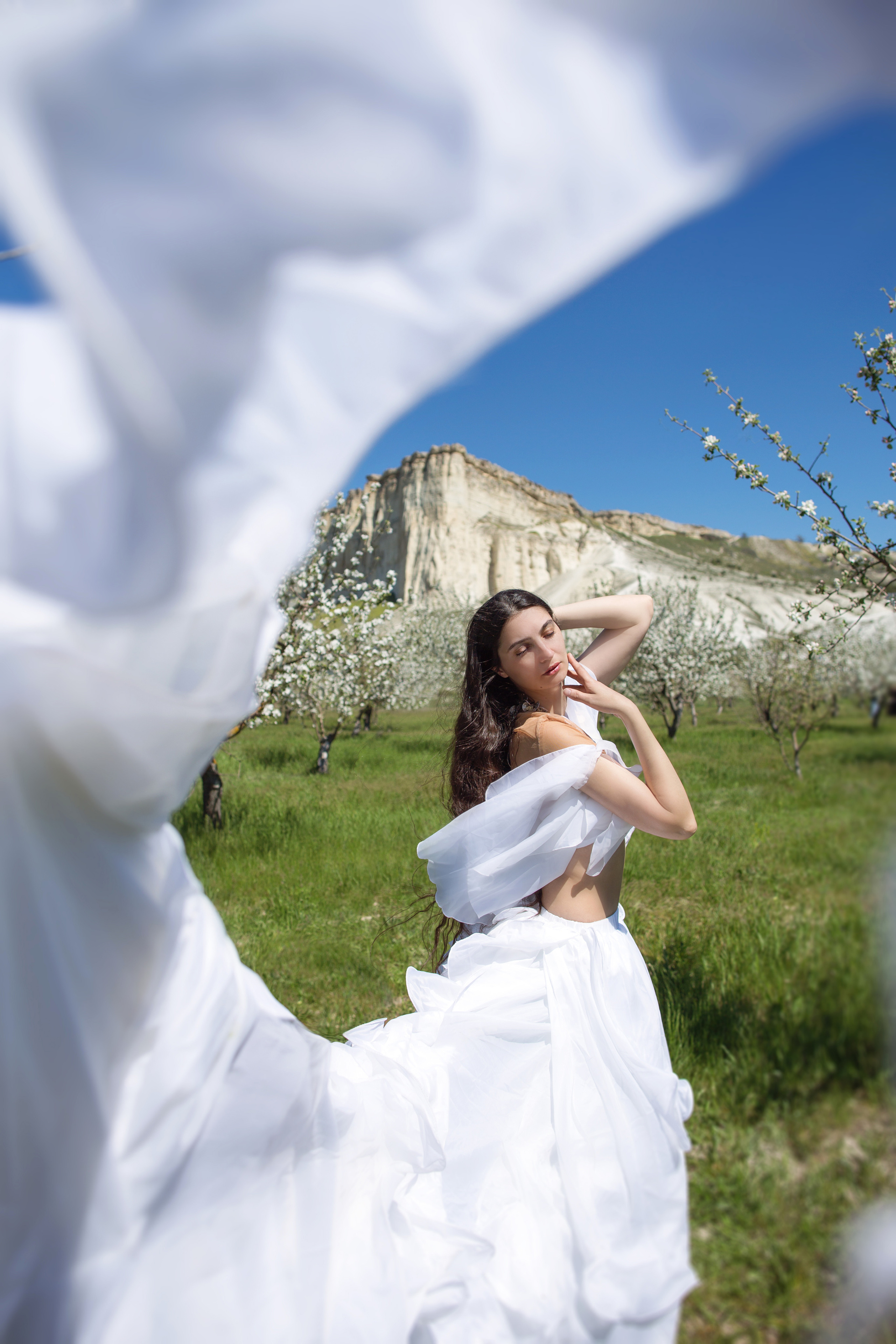 Фотосессия Людмилы в яблоневом саду. Фотограф Анапа, Краснодарский Край, Крым
