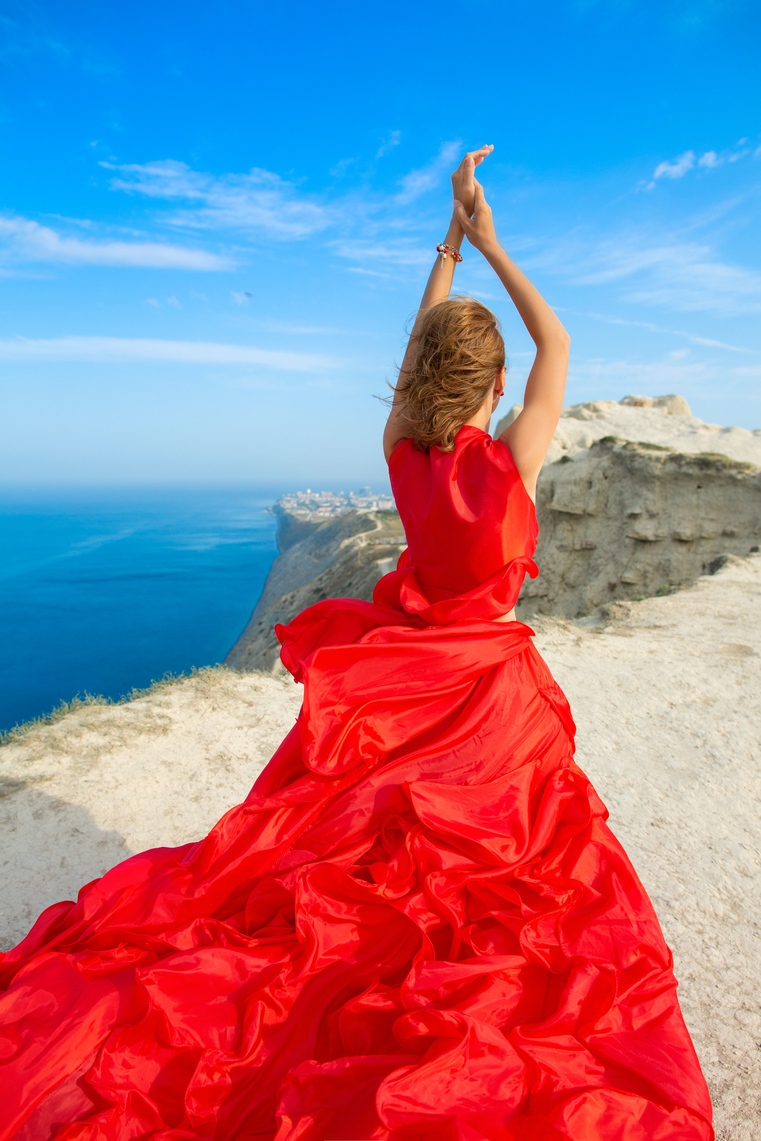 Локация "Анапа. Ласточкины гнёзда"