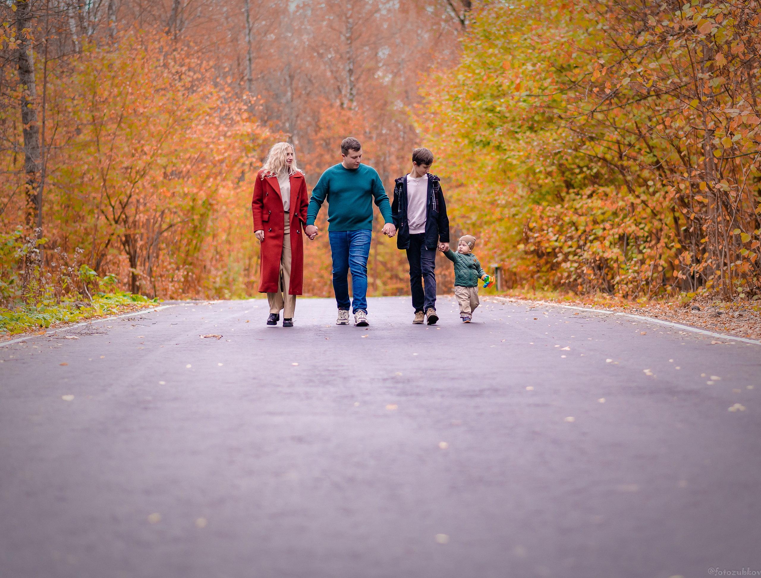 Семейная фотосессия в Москве. Портретный фотограф в Москве Александр Зубков