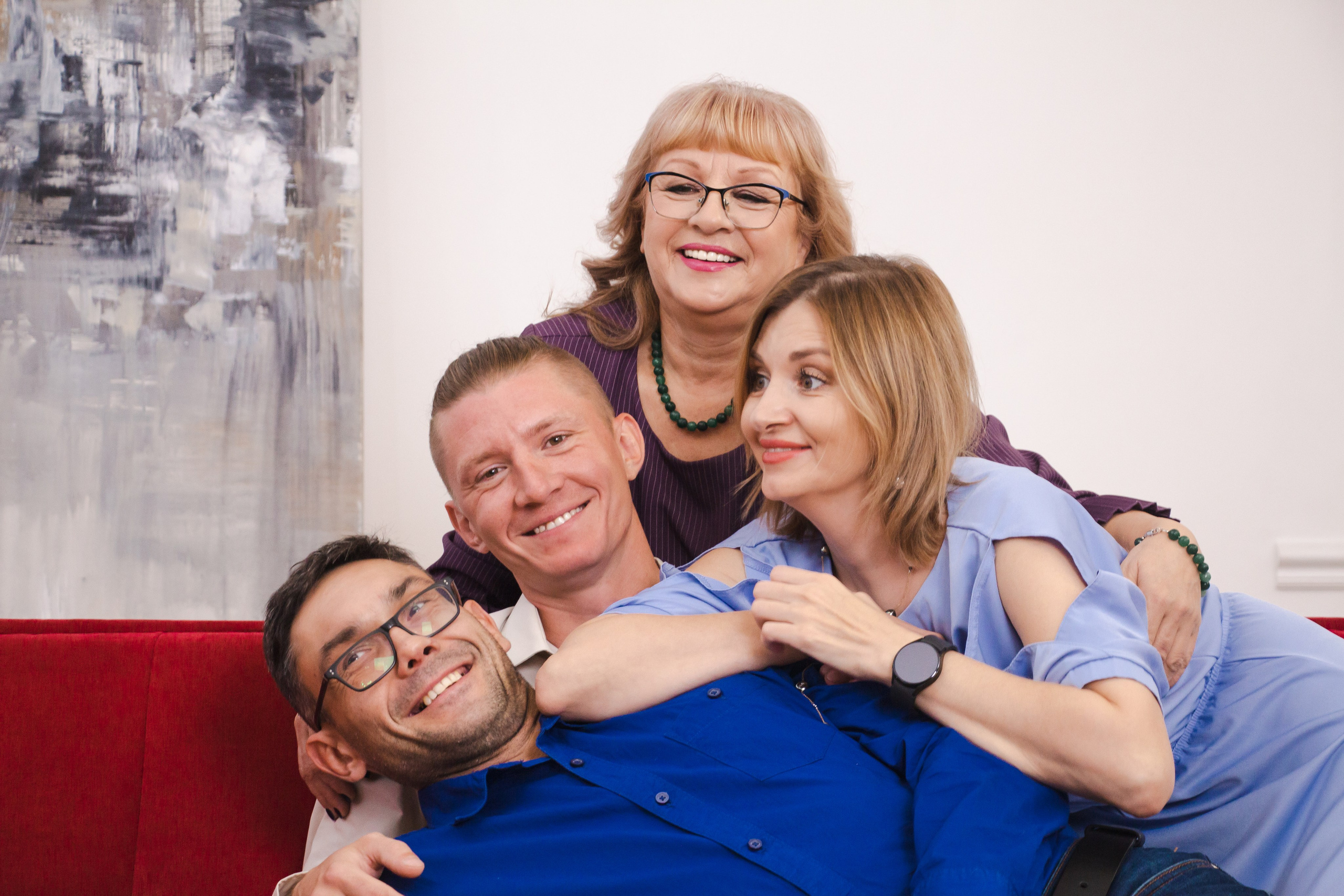 Тепло большой семьи — семейная фотосессия в студии, Екатеринбург. Фотограф в Екатеринбурге Пойгина Елена