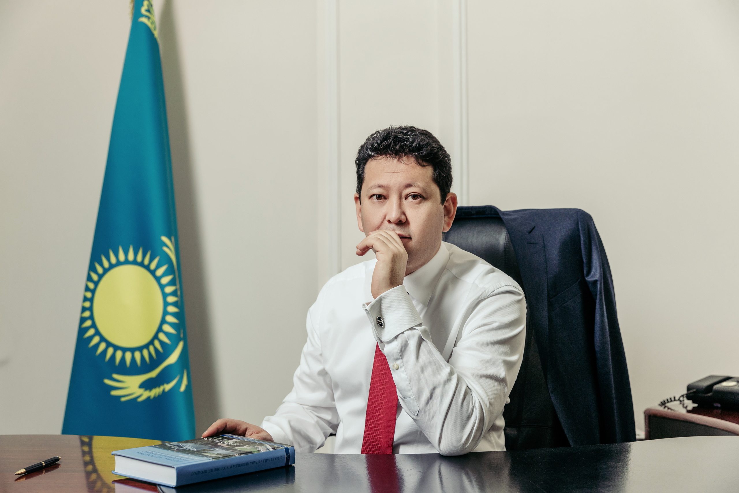 Портретная фотосъемка Астана. Андрей Пачевский. Профессиональный фотограф в Астане