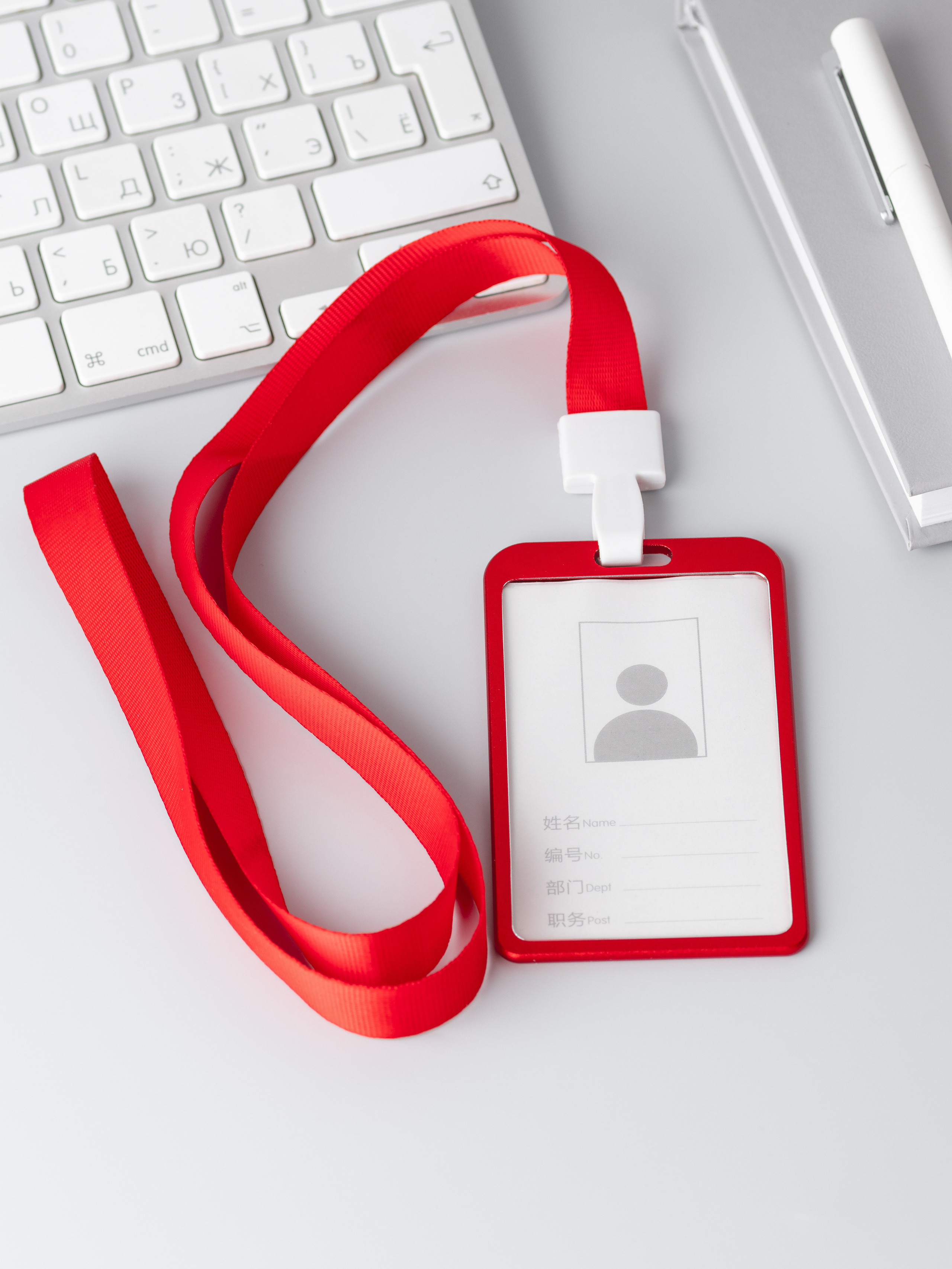 Холдер для пропуска. Предметный фотограф Северова Екатерина | Профессиональная предметная съёмка фото и видео в Санкт-Петербурге