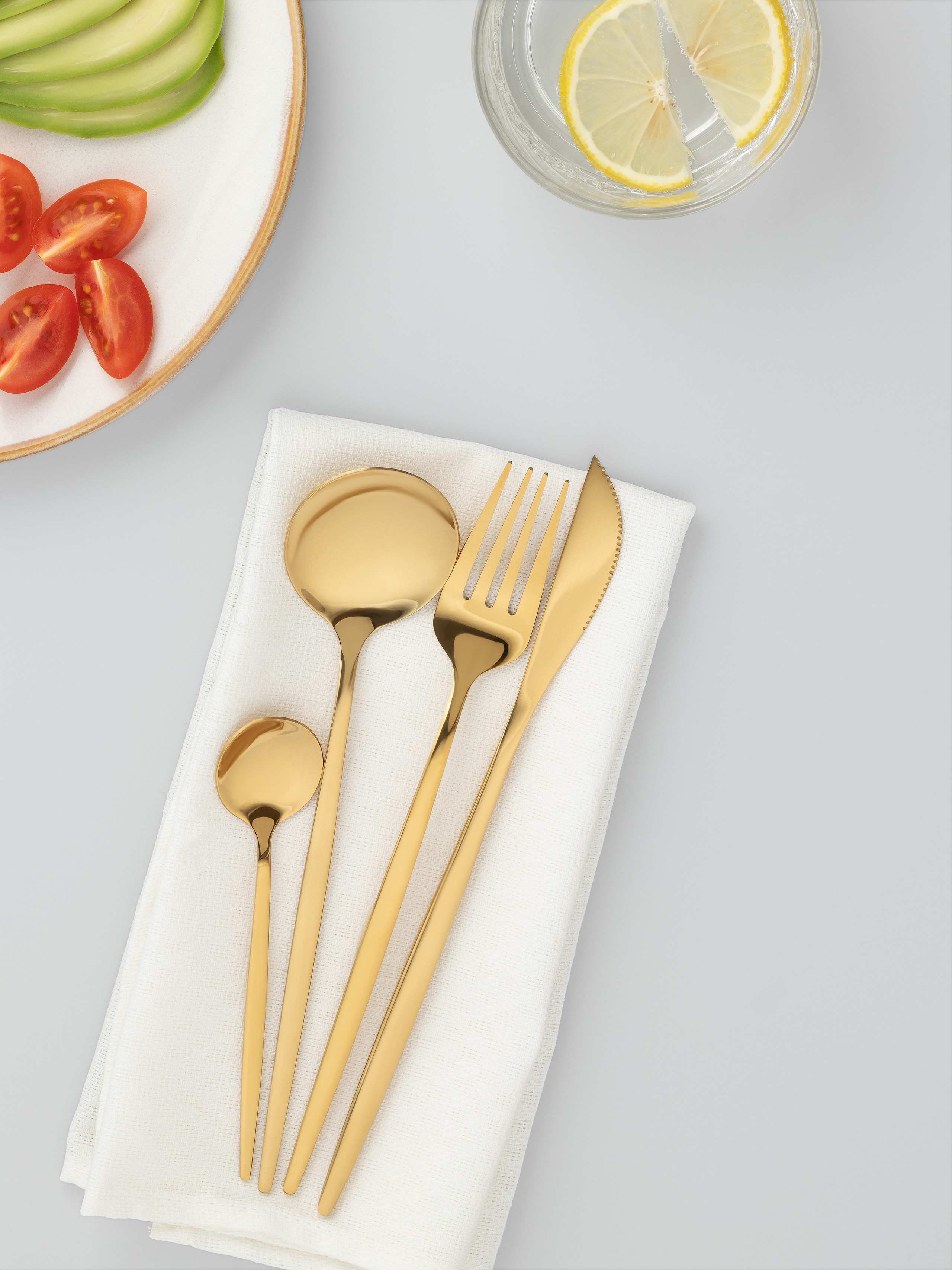 Столовые приборы. Предметный фотограф Северова Екатерина | Профессиональная предметная съёмка фото и видео в Санкт-Петербурге