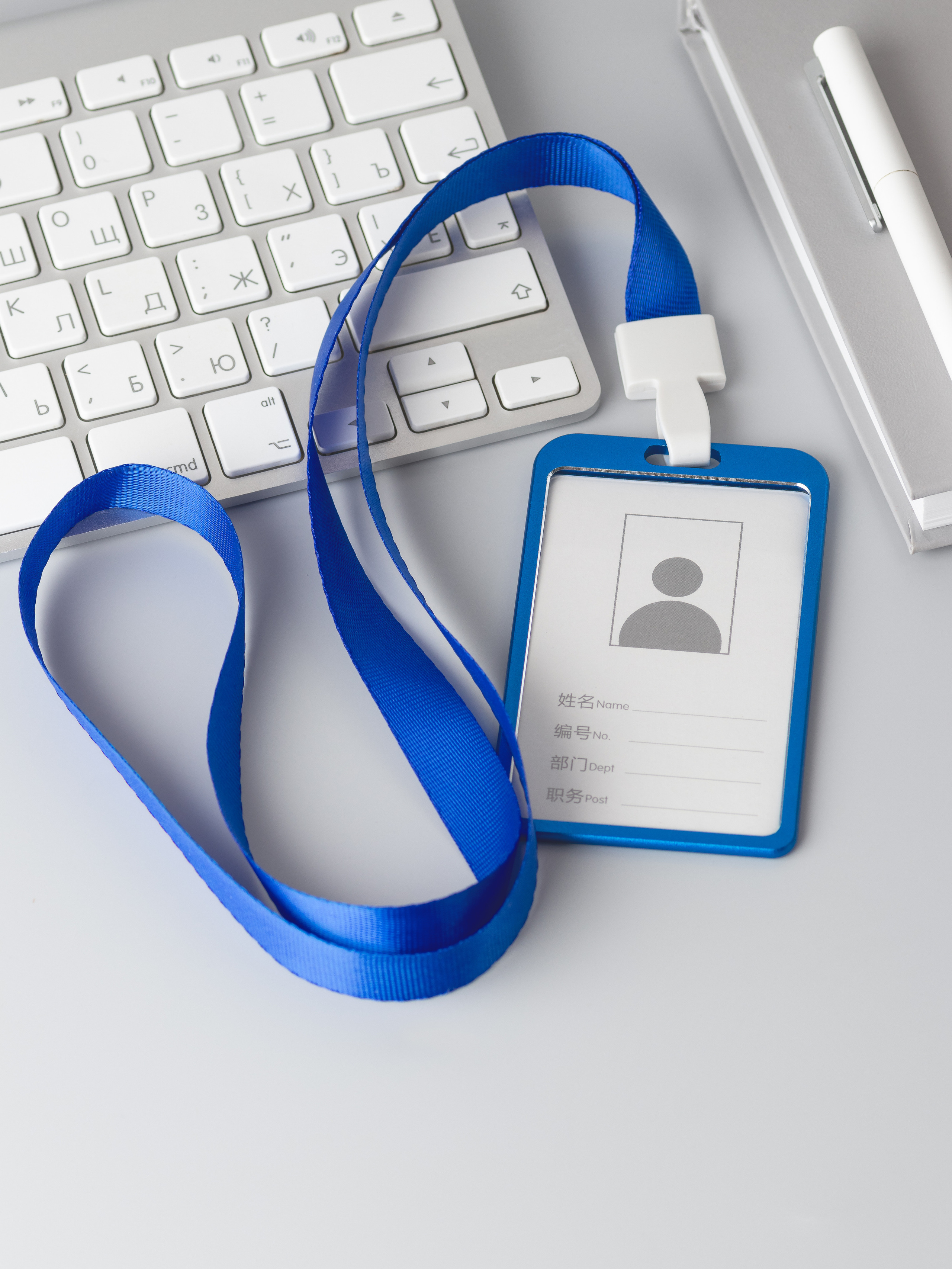 Холдер для пропуска. Предметный фотограф Северова Екатерина | Профессиональная предметная съёмка фото и видео в Санкт-Петербурге