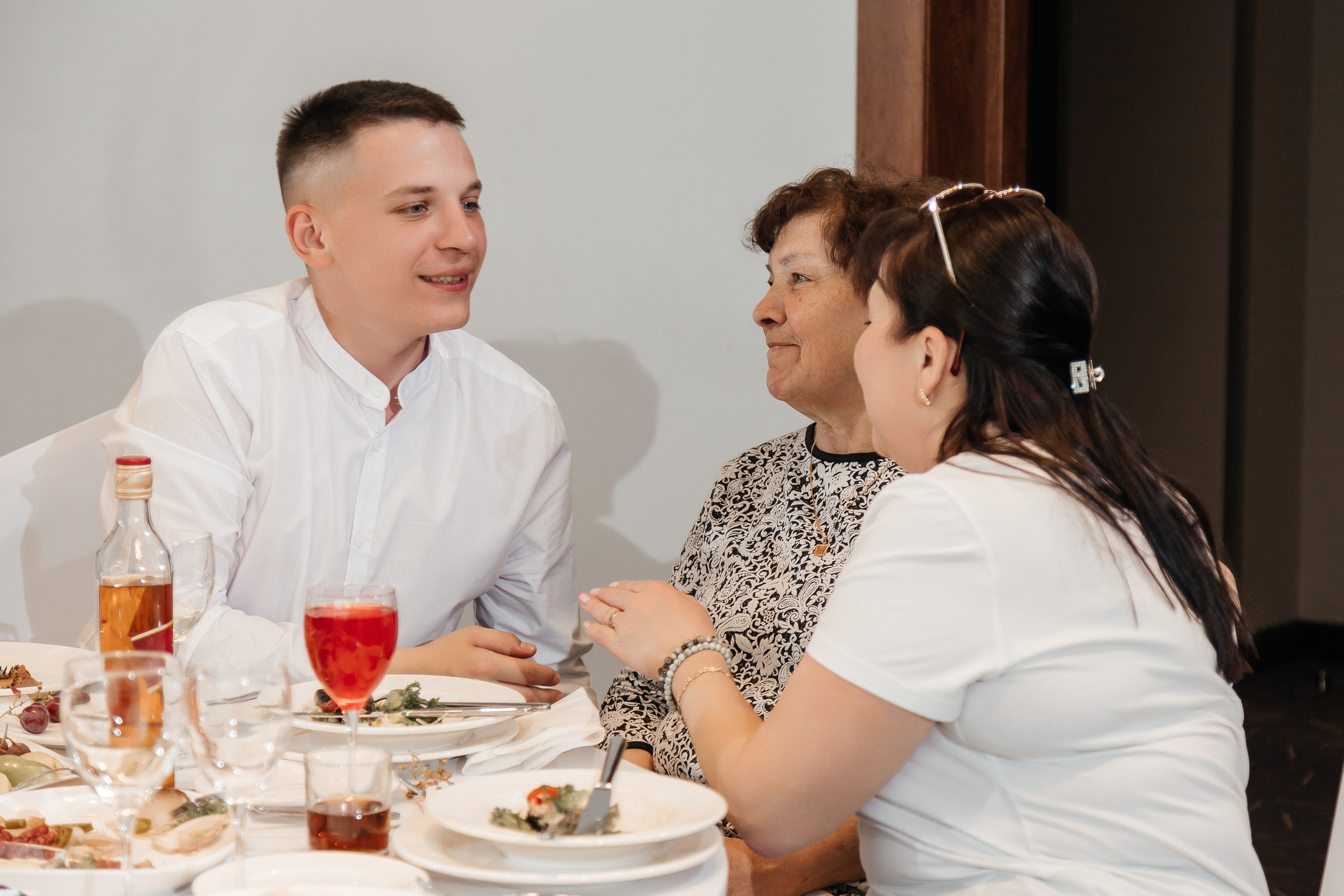 Сергей и Дарья/2024. Свадебный и семейный фотограф в Екатеринбурге