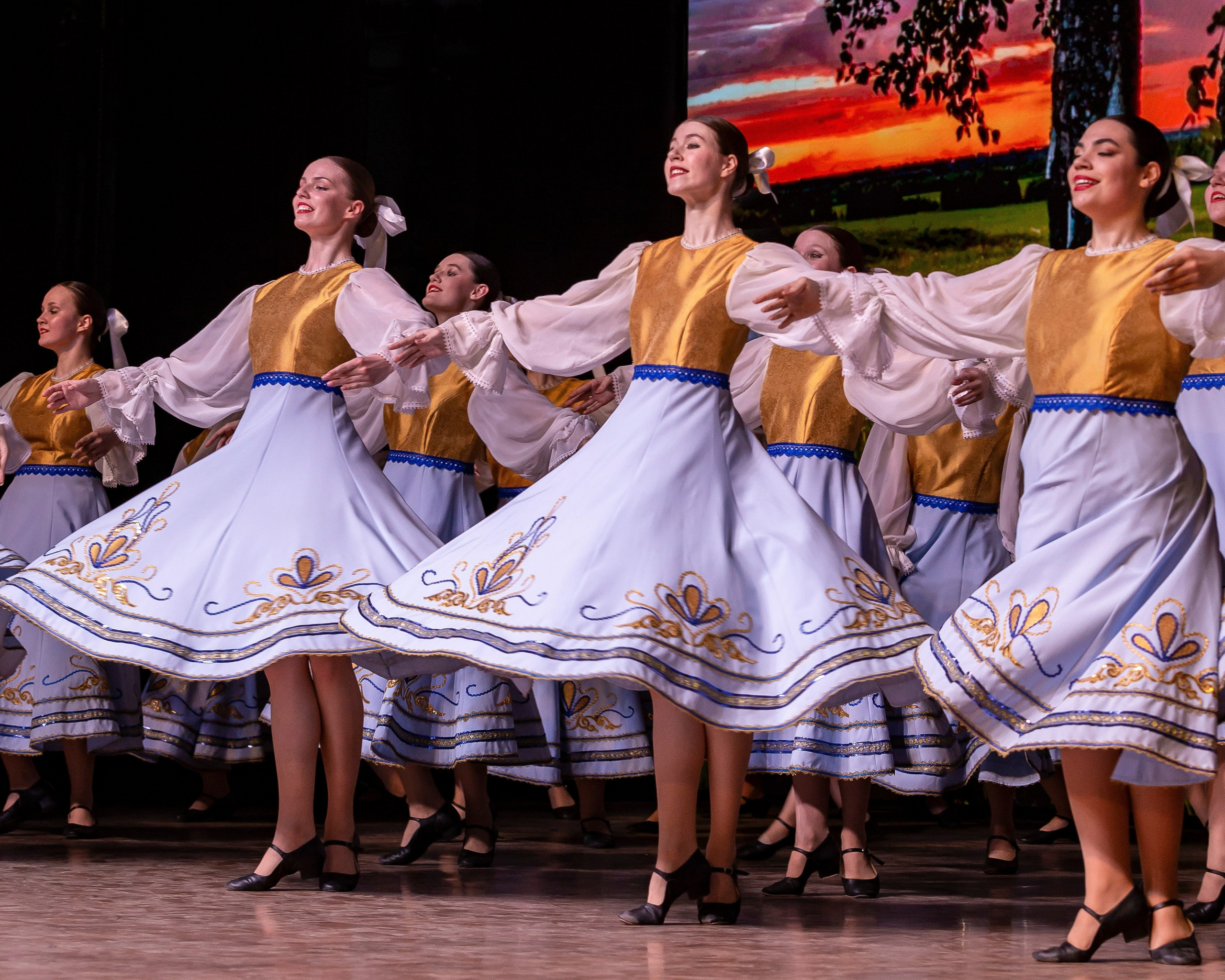 Юбилейный концерт танцевальной студии. Репортажный фотограф в Москве