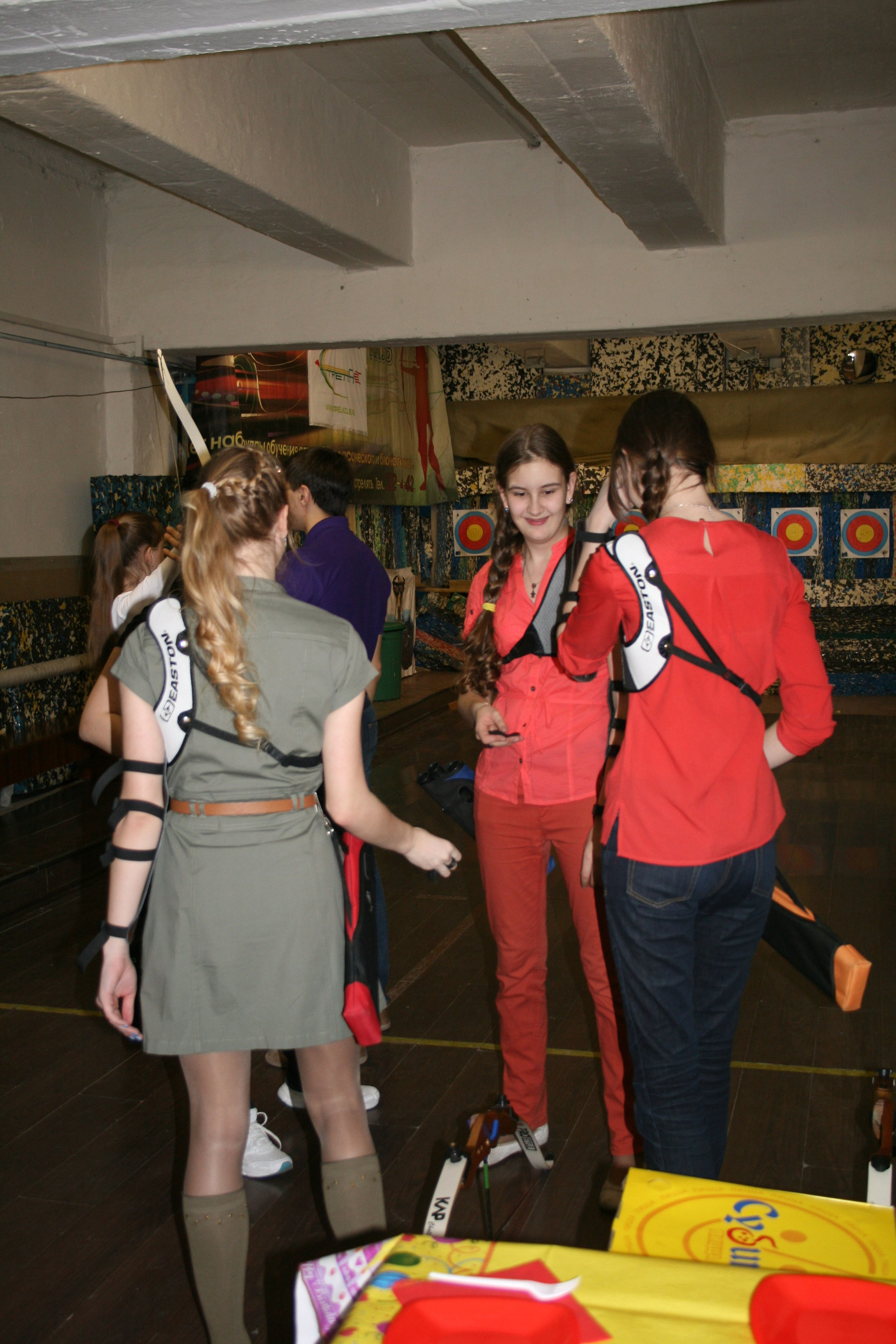 Соня ДР Стрелковый клуб 14 лет 15.03.2014. Семейный, Свадебный фотограф СПБ Питер— Романова Екатерина