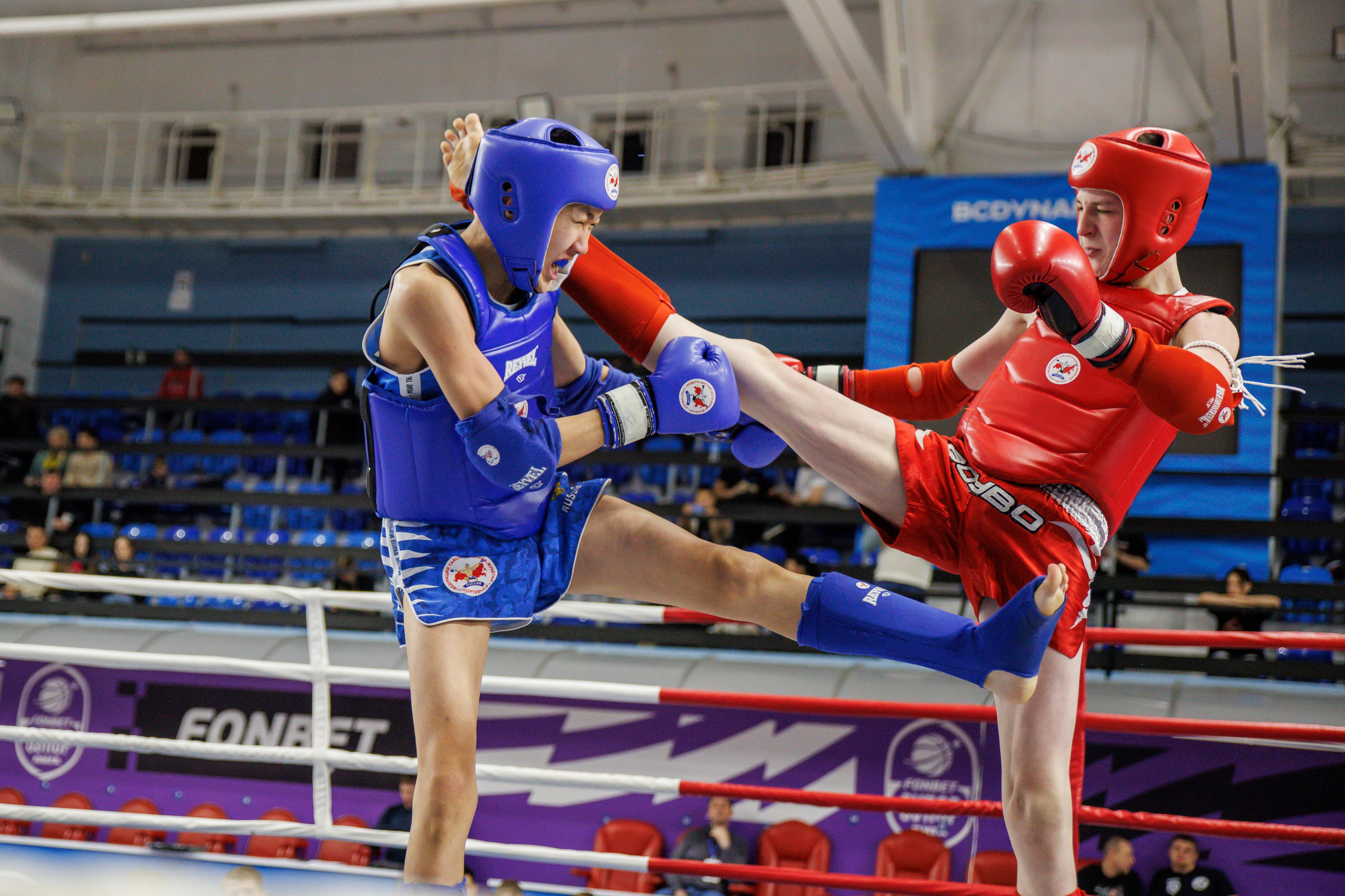 Чемпионат ДВФО по муайтай 2024. Репортажный и портретный фотограф во Владивостоке Шегай Андрей