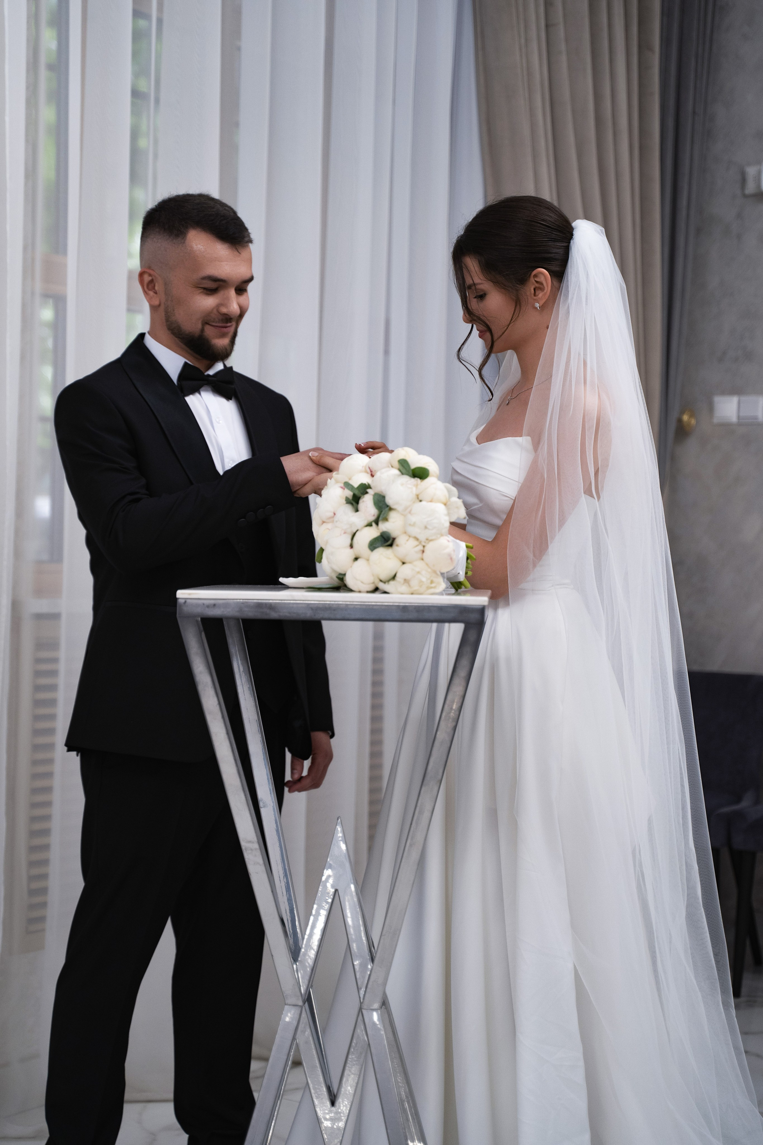 Evgeniya and Artem. Rezyame