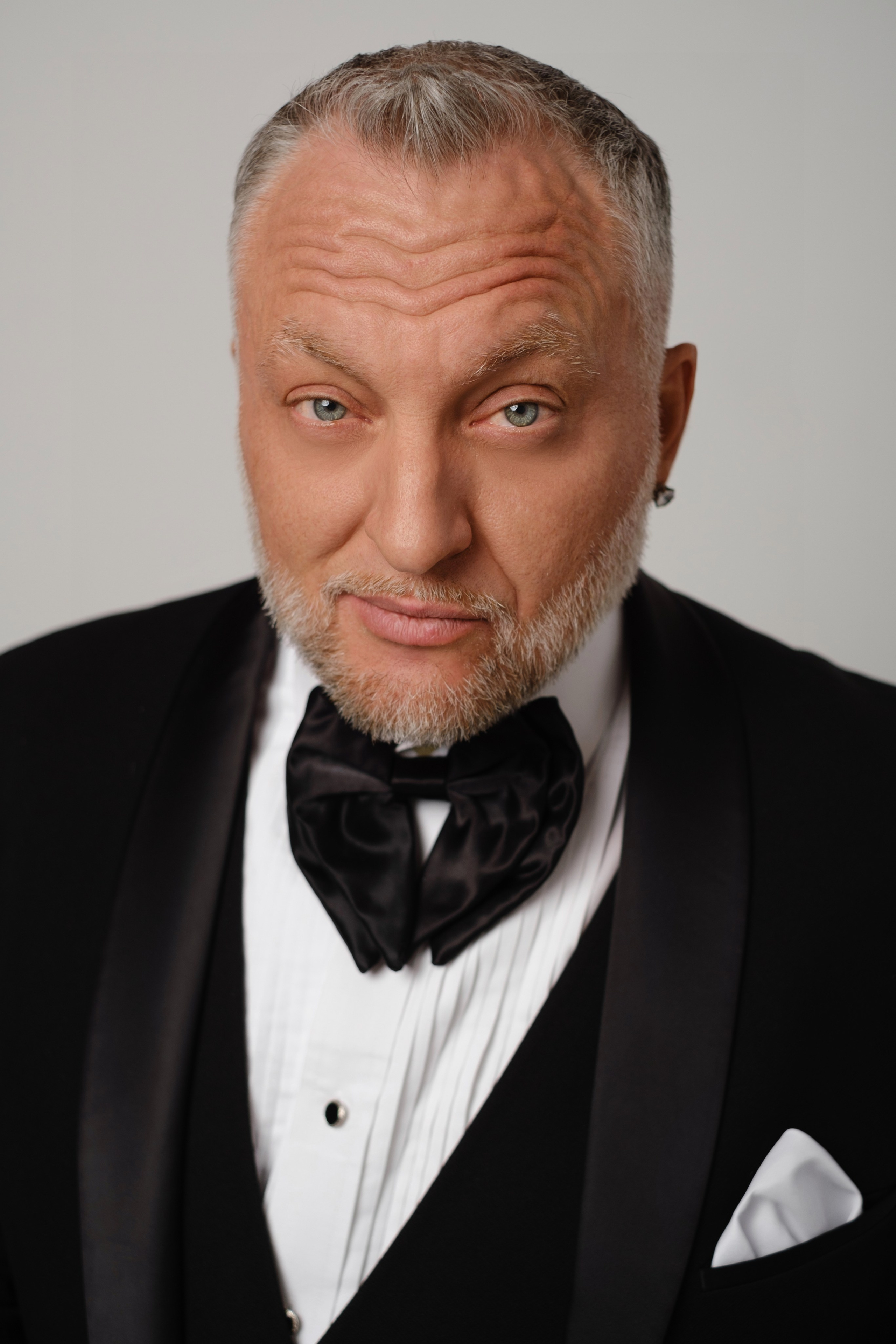 Фото для ведущего. Профессиональная фотосъемка в Крыму. Натуральные эмоции и живые кадры. Забронируйте дату прямо сейчас!