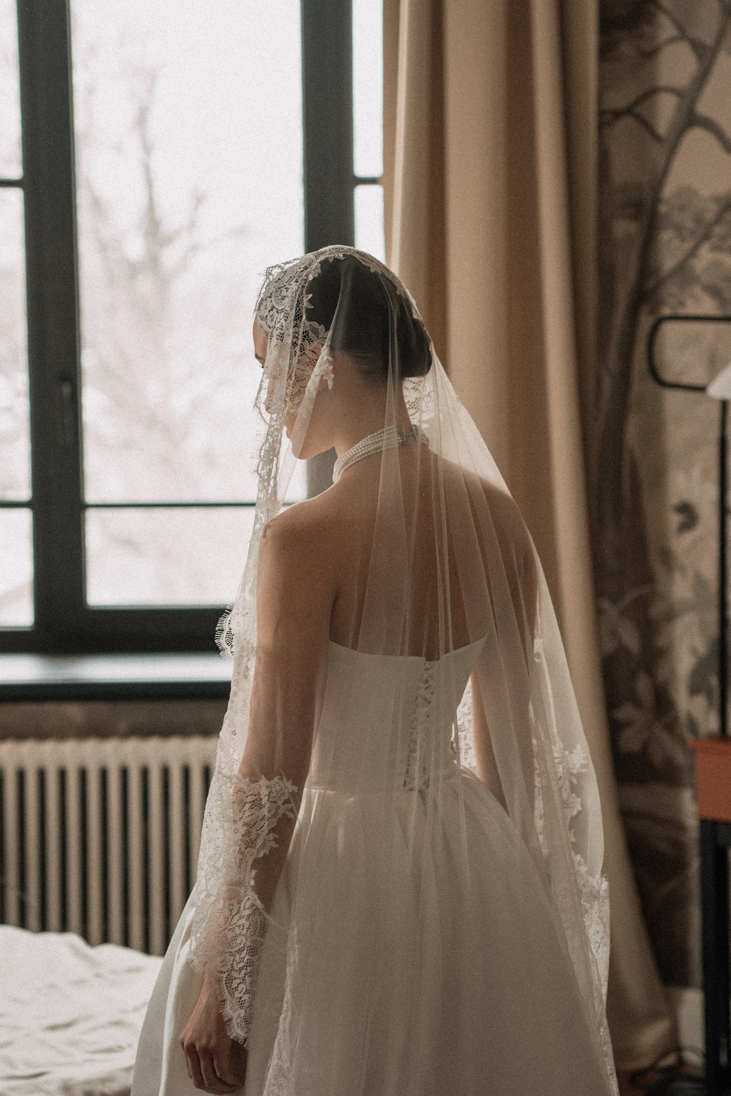 Свадебная фотосессия в Санкт-Петербурге. Утро невесты. особняк Балинского. Федосова Елизавета - свадебный фотограф СПб.