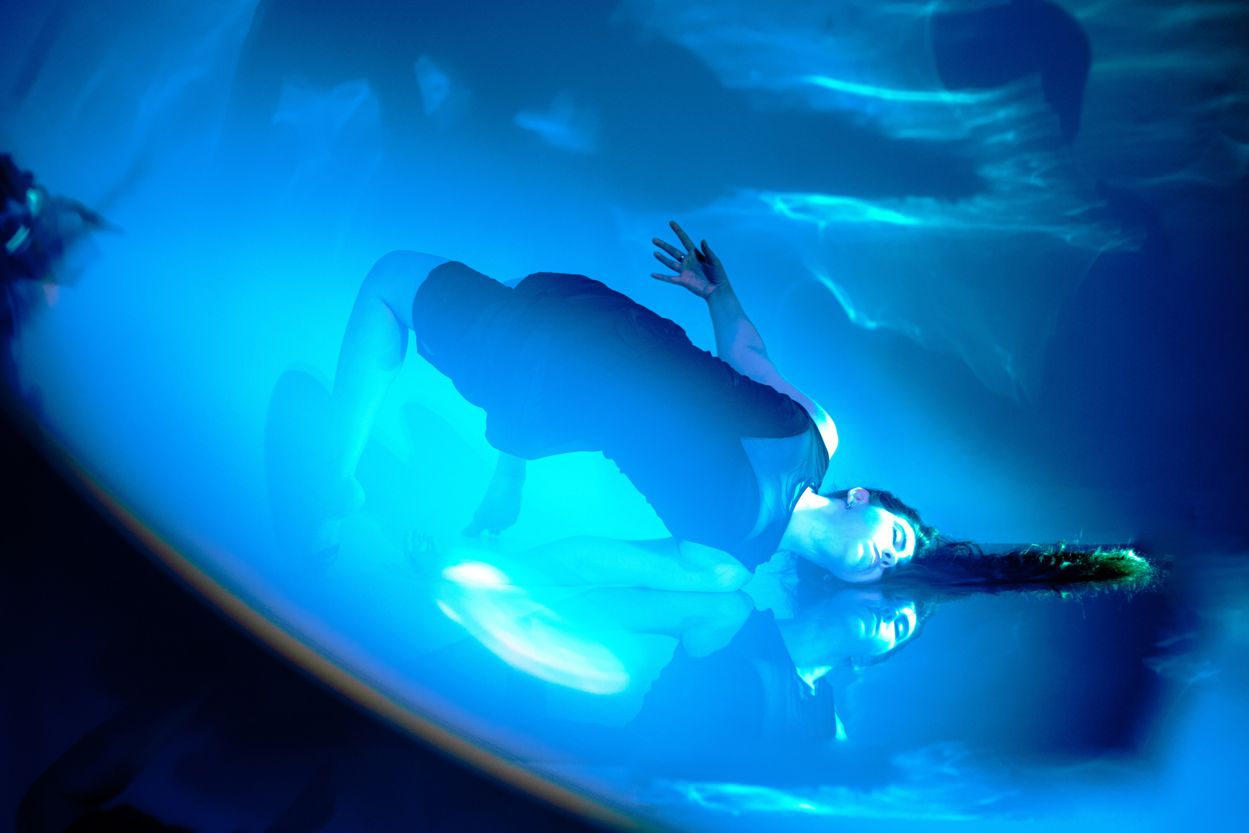 Магия танца: Солнце и Вода. Арт-фотограф Крис Л. в Тобольске: портрет, семейные, свадьбы