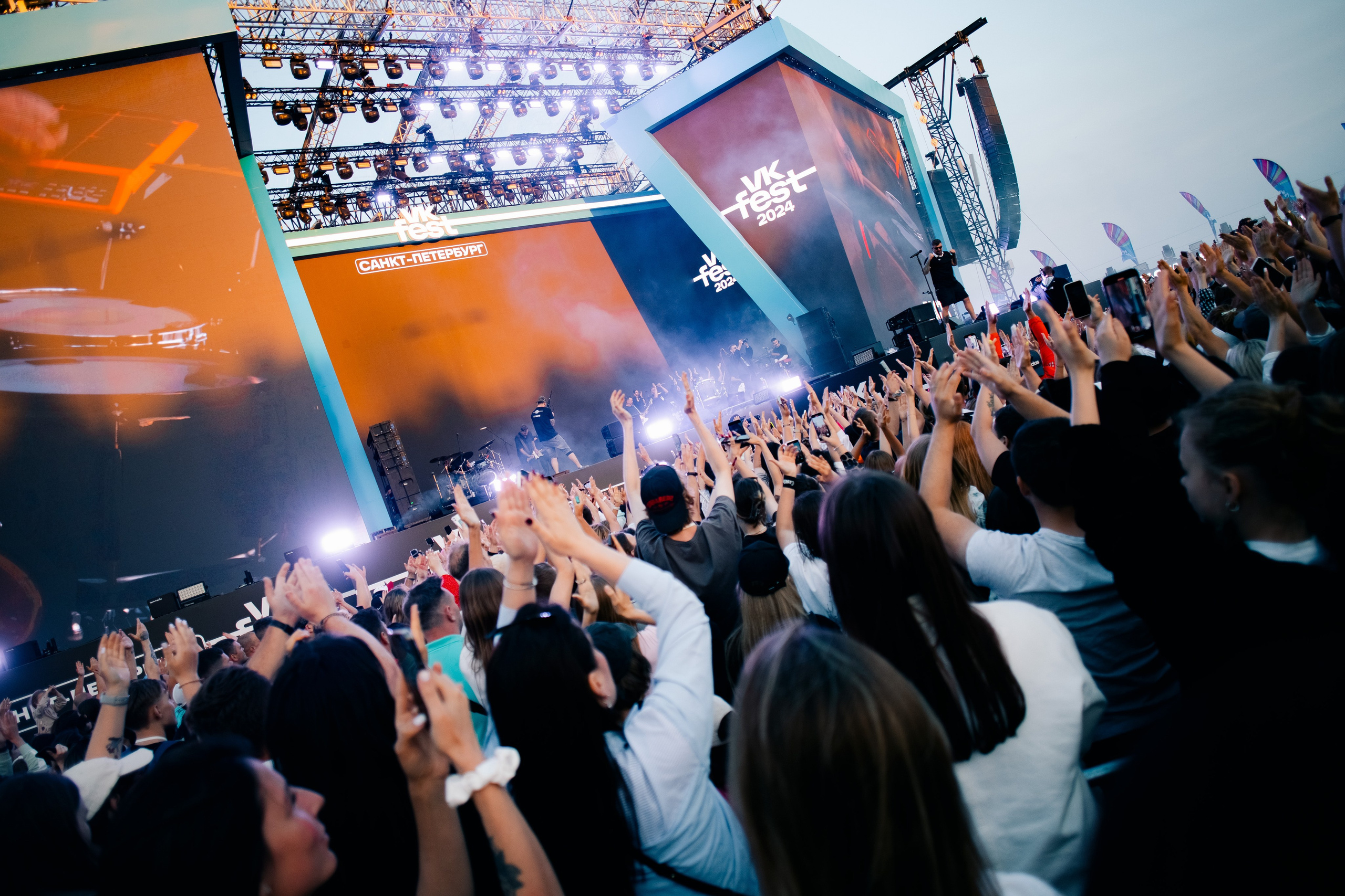 VK FEST SPB 2024 | PART 1. PASHAHARCE PHOTOGRAPHER & VIDEOGRAPHER