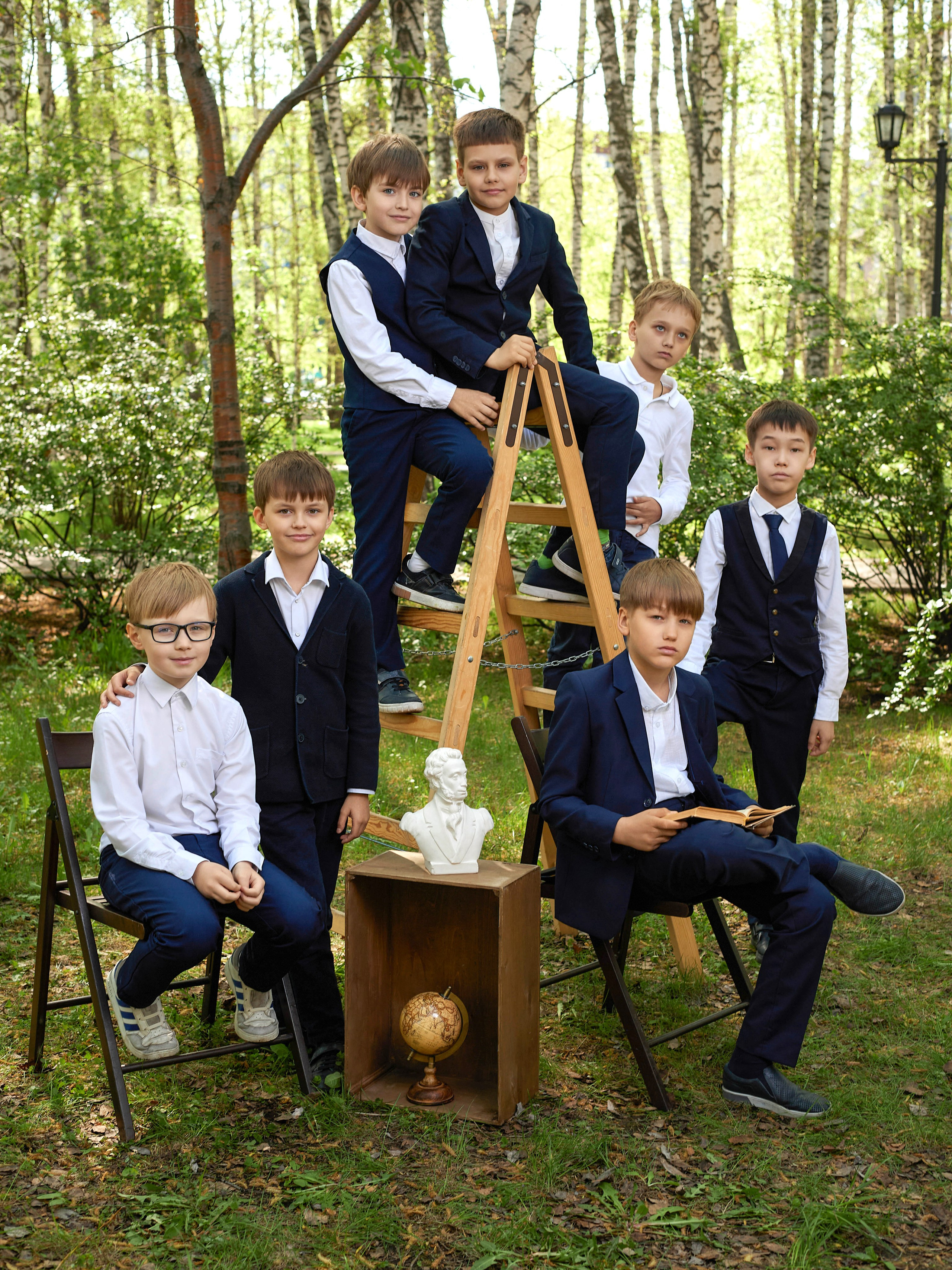 Наши услуги. Выпускные альбомы в Тюмени для школ, садов, вузов спортивных секций