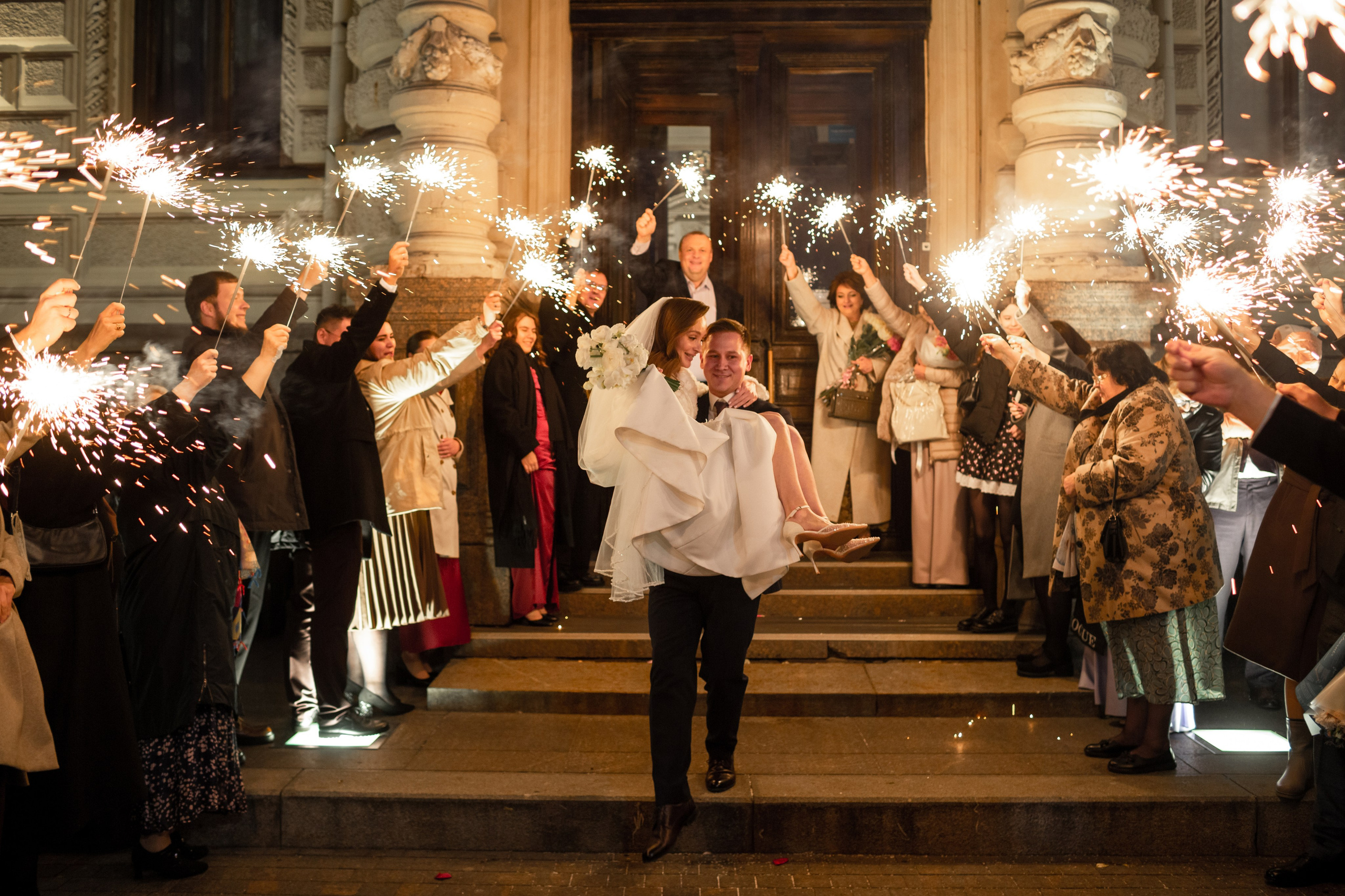 Свадьба в Петербурге в сентябре. Свадебный фотограф Кирилл Белый