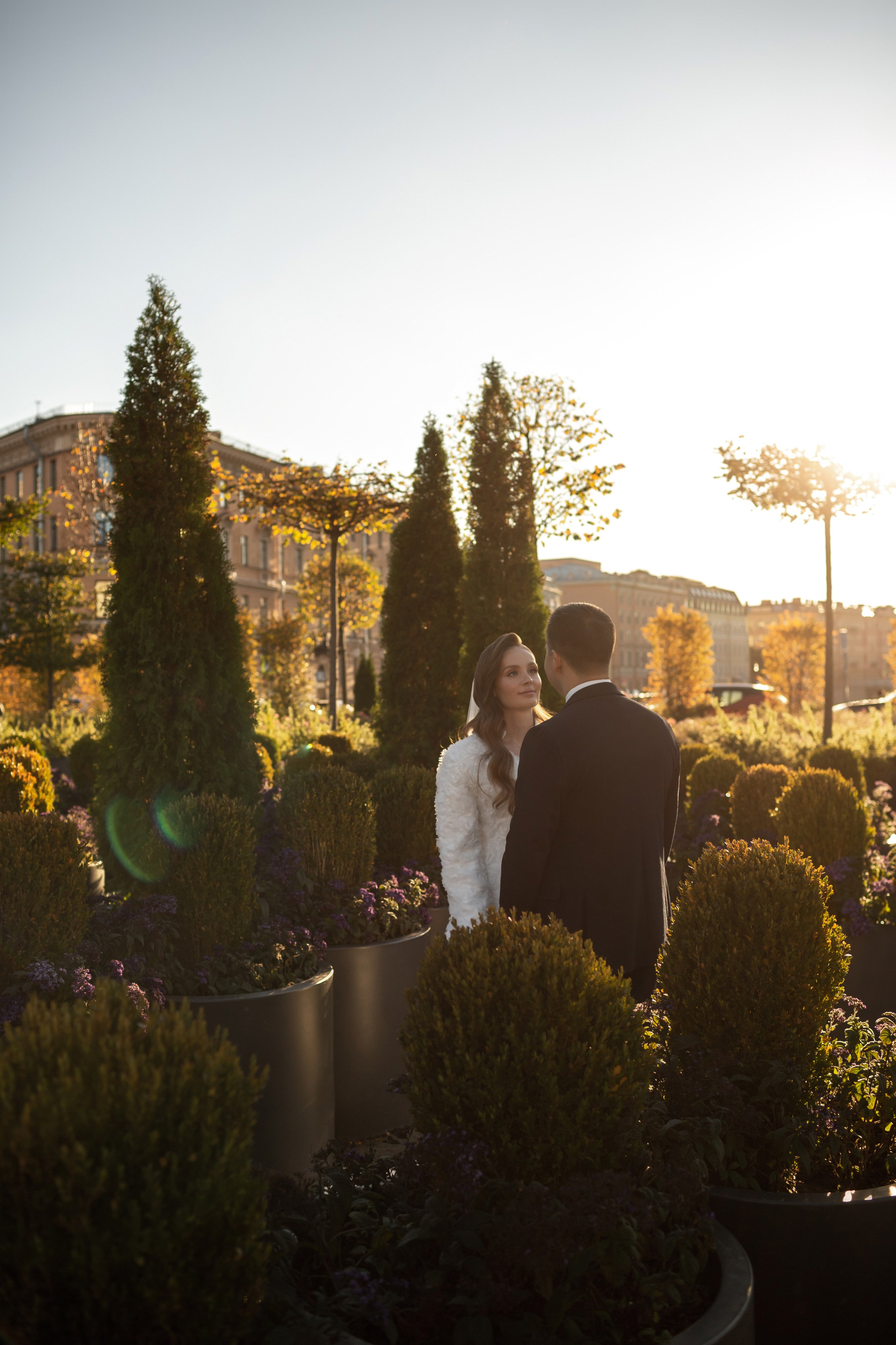 Свадьба в Петербурге в сентябре. Свадебный фотограф Кирилл Белый
