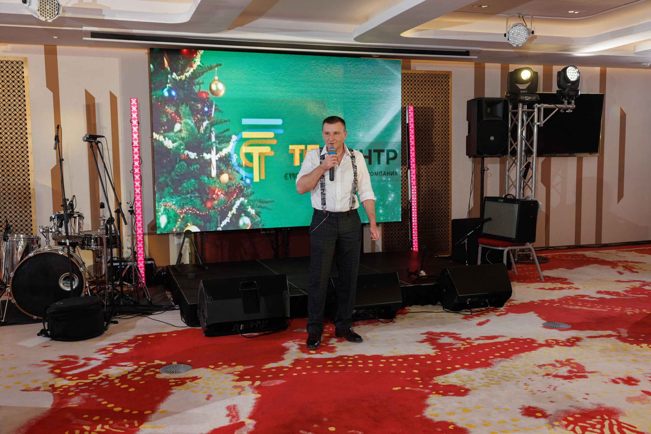 TechCenter. Фотограф во Владивостоке Максим Цой