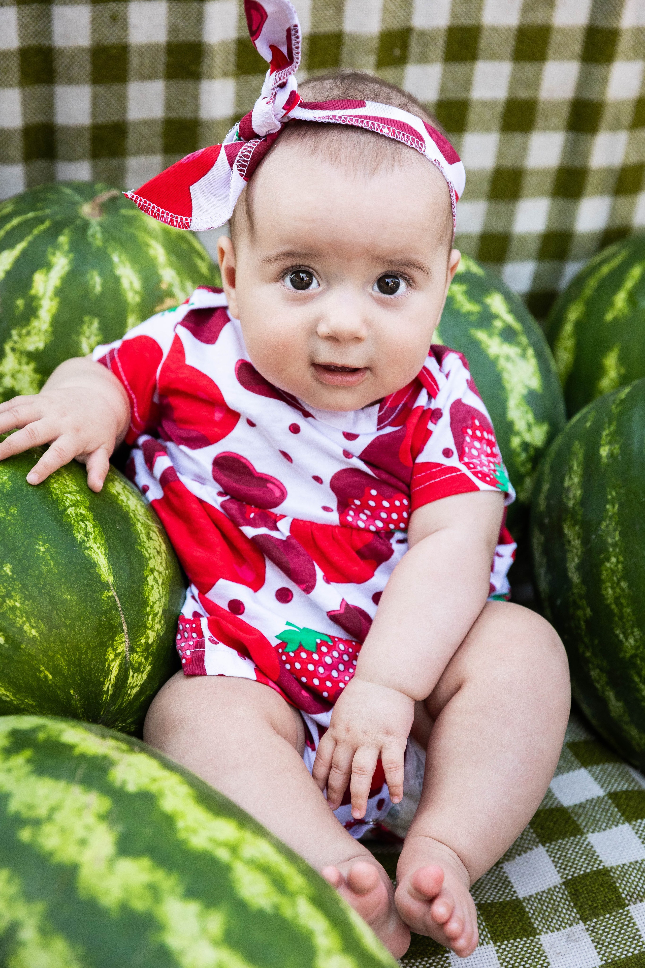 Анютка и арбузы. Фотограф-АниМалист Анна Абрамова