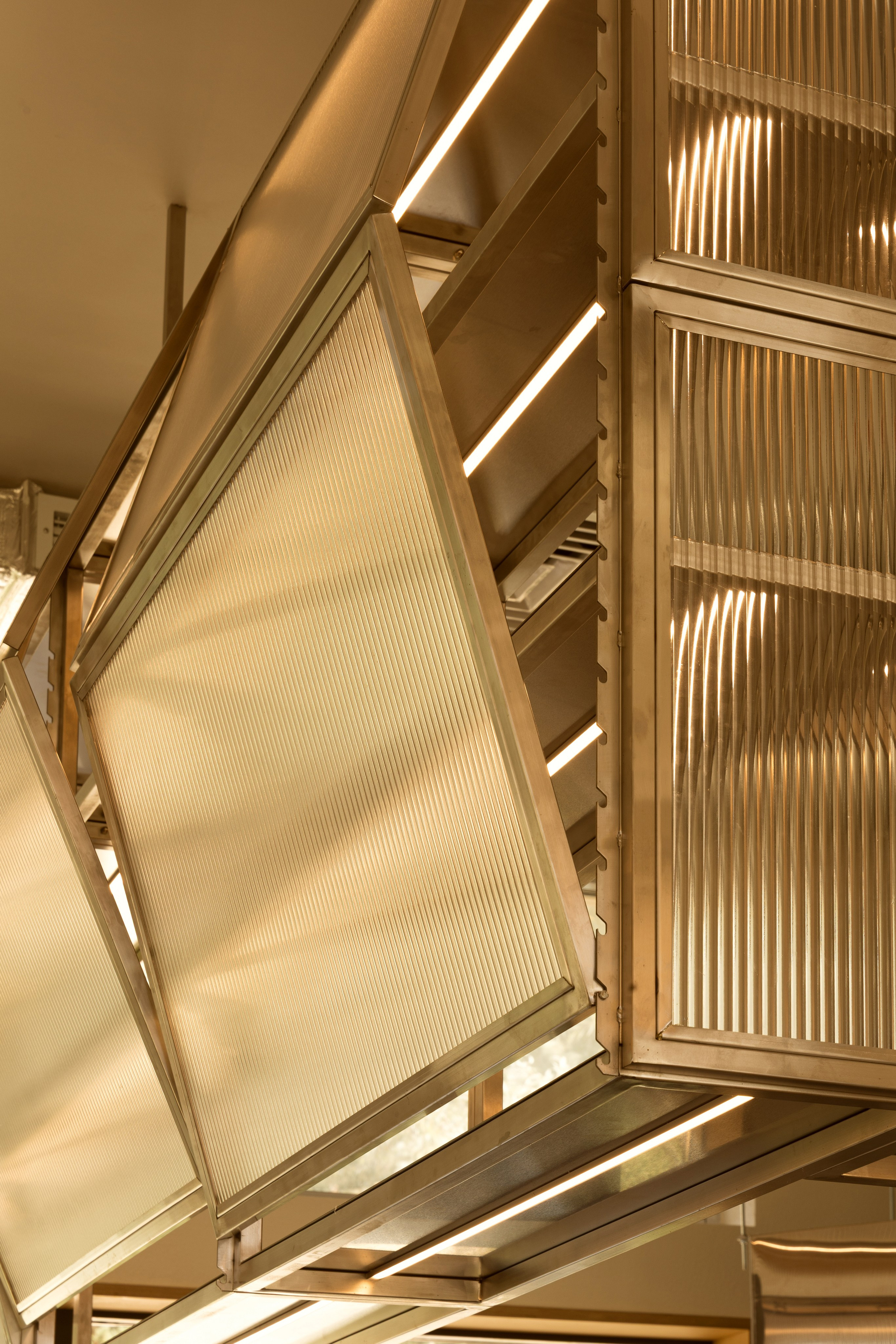 Модернистское кафе-пиццерия на природе: проект FruitDesign с акцентом на созерцание. Интерьерный фотограф в Нижнем Новгороде и Москве Владимир Гудков