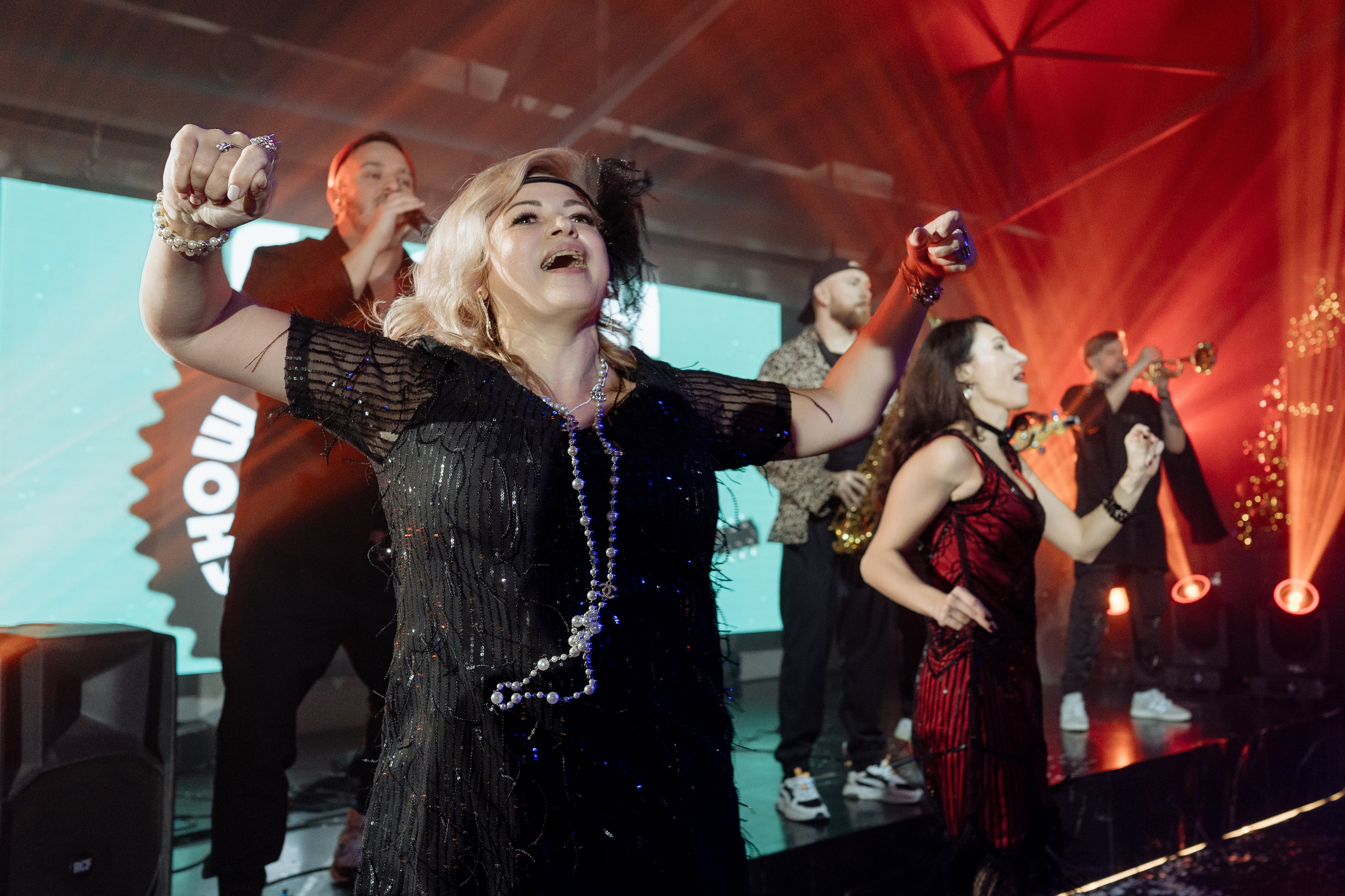 Альбион Тур