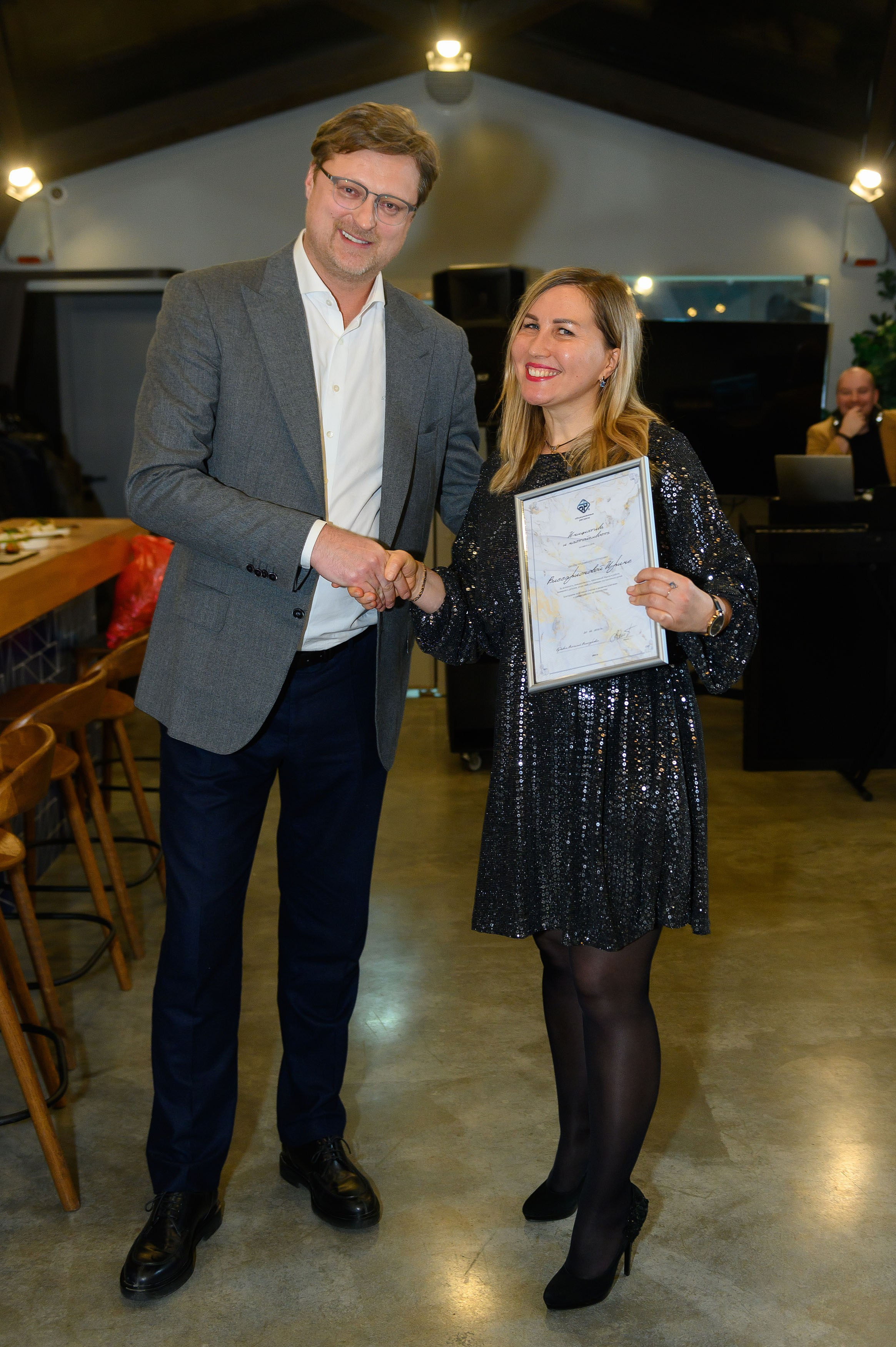 Фотосъемка новогоднего корпоратива. Семейный и свадебный фотограф в Санкт-Петербурге Гришин Юрий