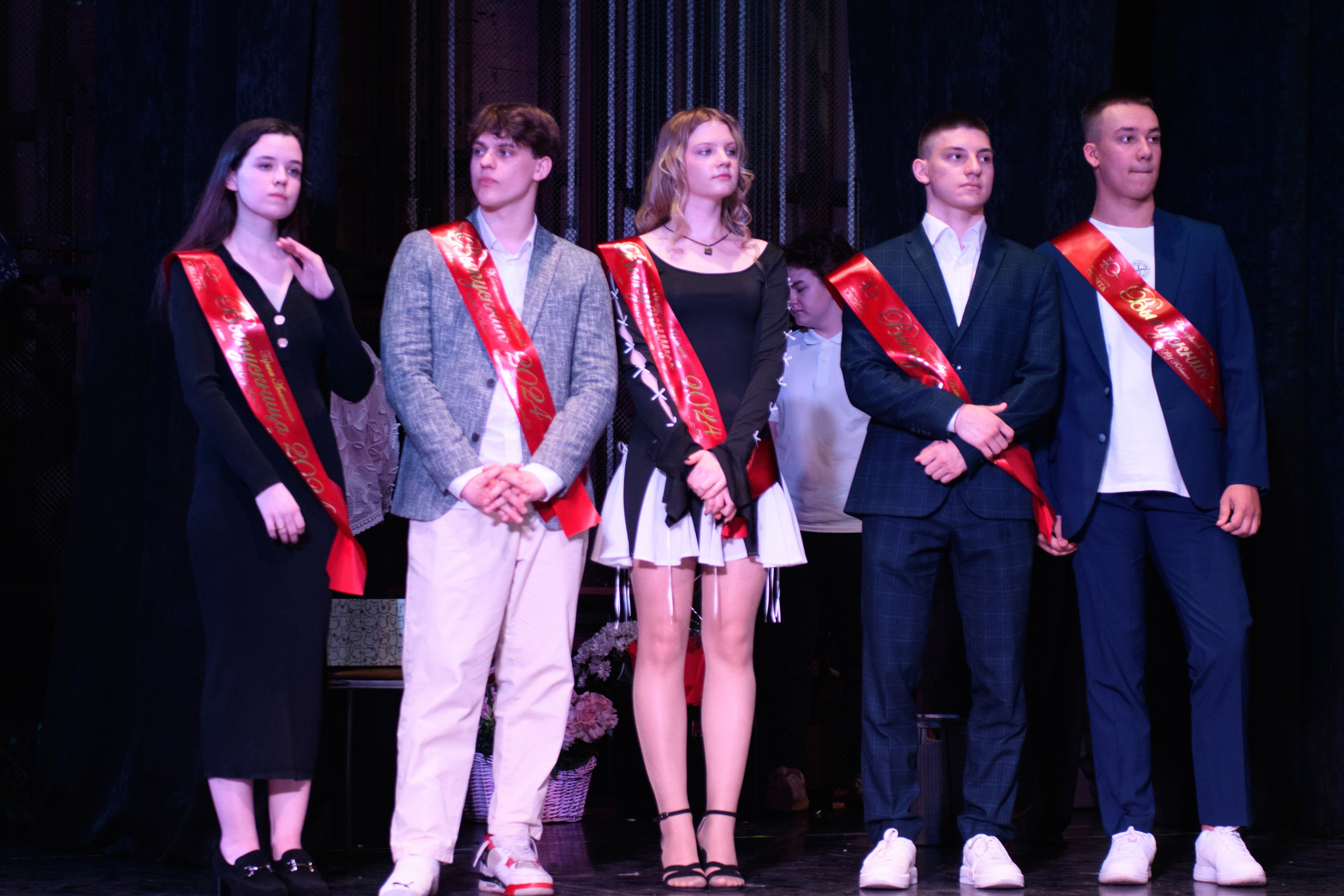 Фотосъёмка торжественного вечера выпускников. Организация и проведение фотосъемок в Санкт-Петербурге. Фотограф Смирягин Илья