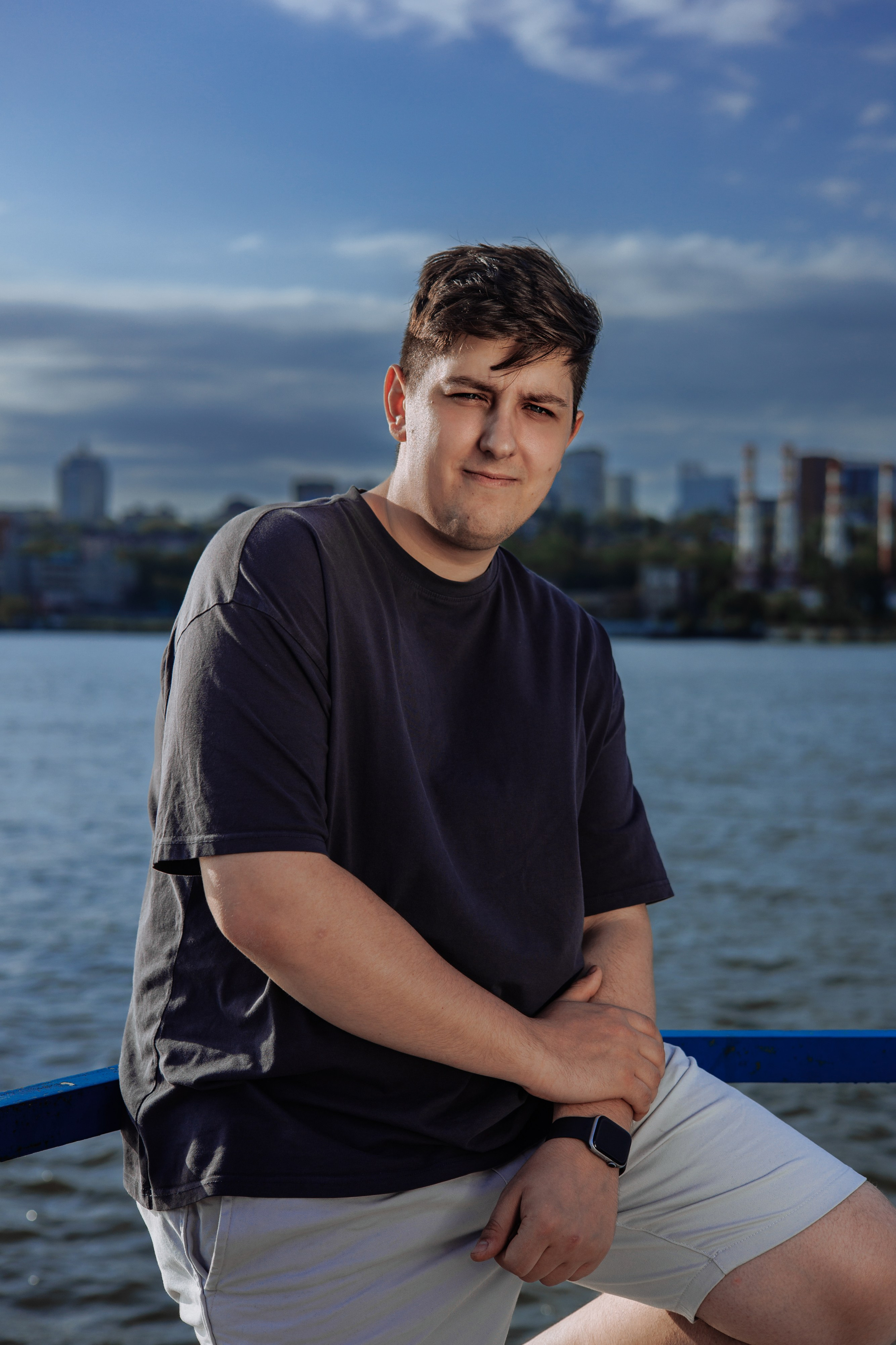 Молодежь. Обо мне