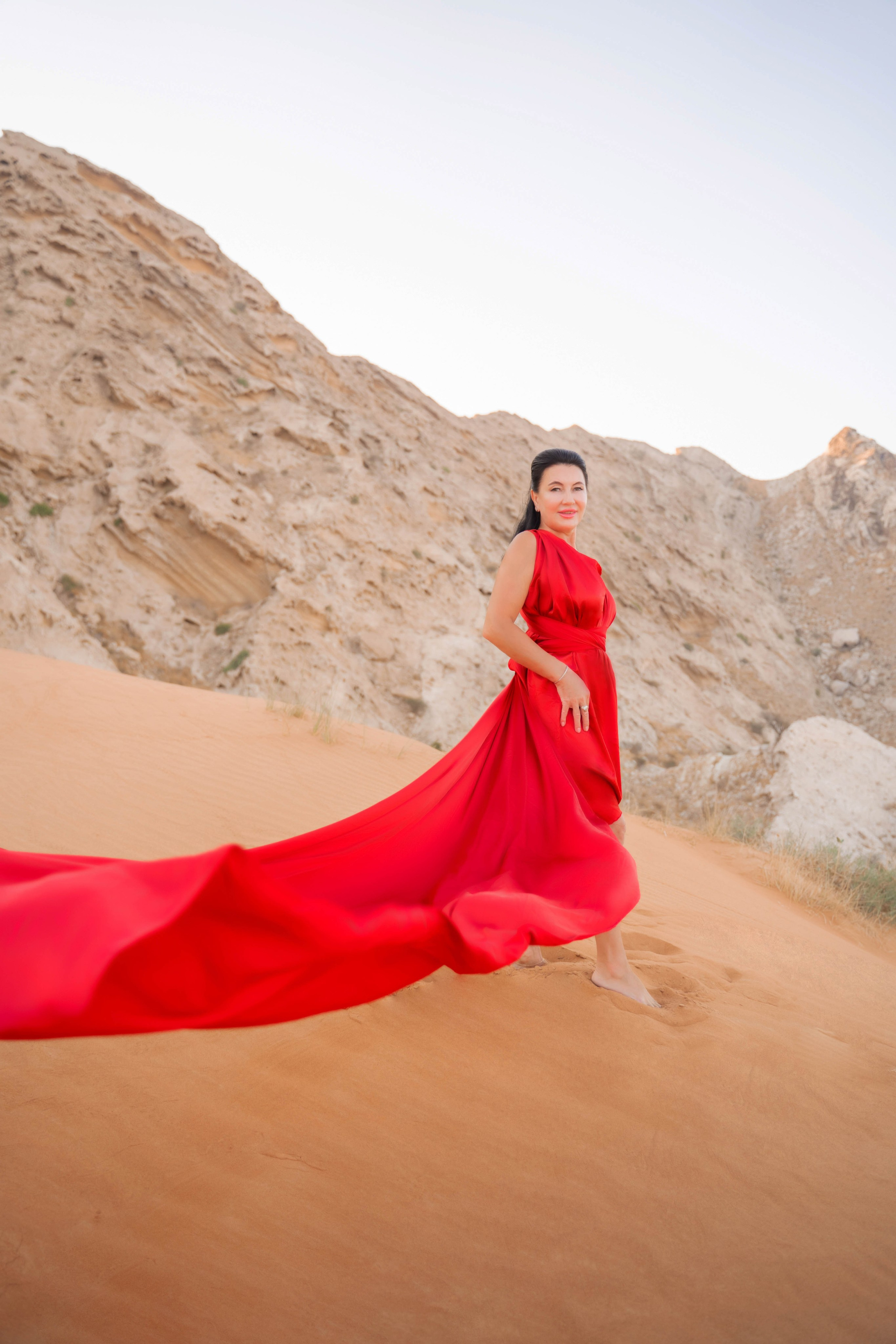 Фотосессия с летящими платьями в Дубае. Фотограф и видеограф в Москве и Абу Даби Мария Кулагина