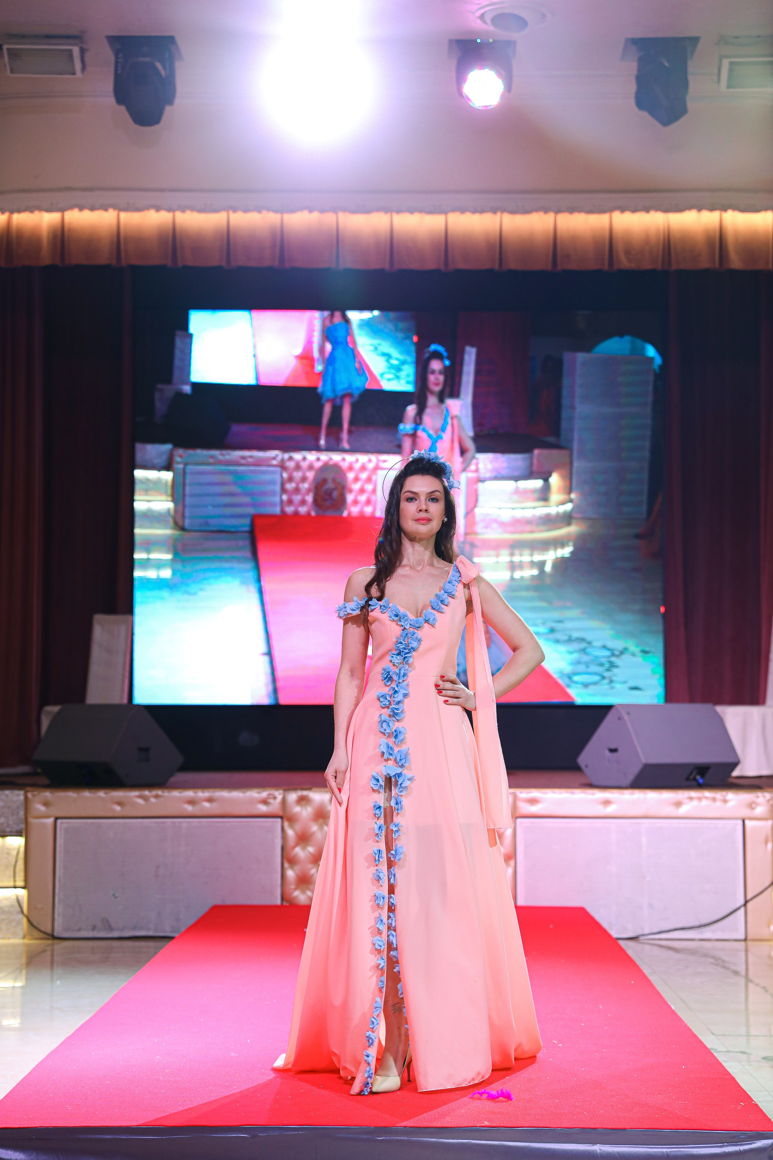 Показ российских дизайнеров и бренда Viktoria Lav. Photographer Viktoriya Markushina «My world throug»