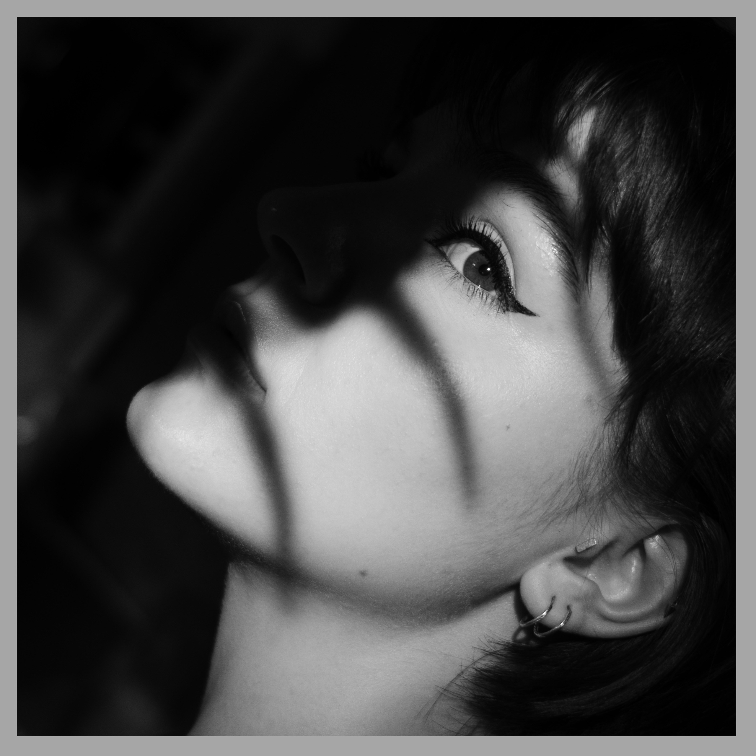 Черный квадрат, 2026. Портретный фотограф в Москве Евгения Яковенко