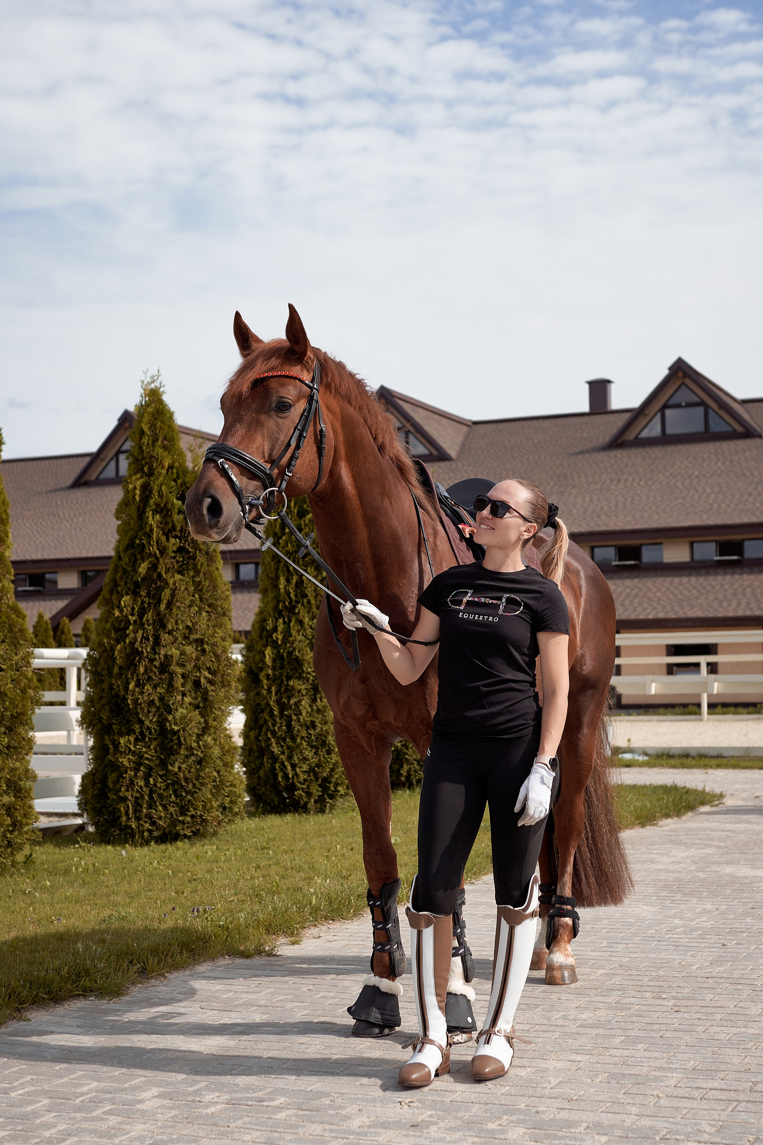 Карина и Нью Романс. Фотосессии с лошадьми в Москве, Новосибирске