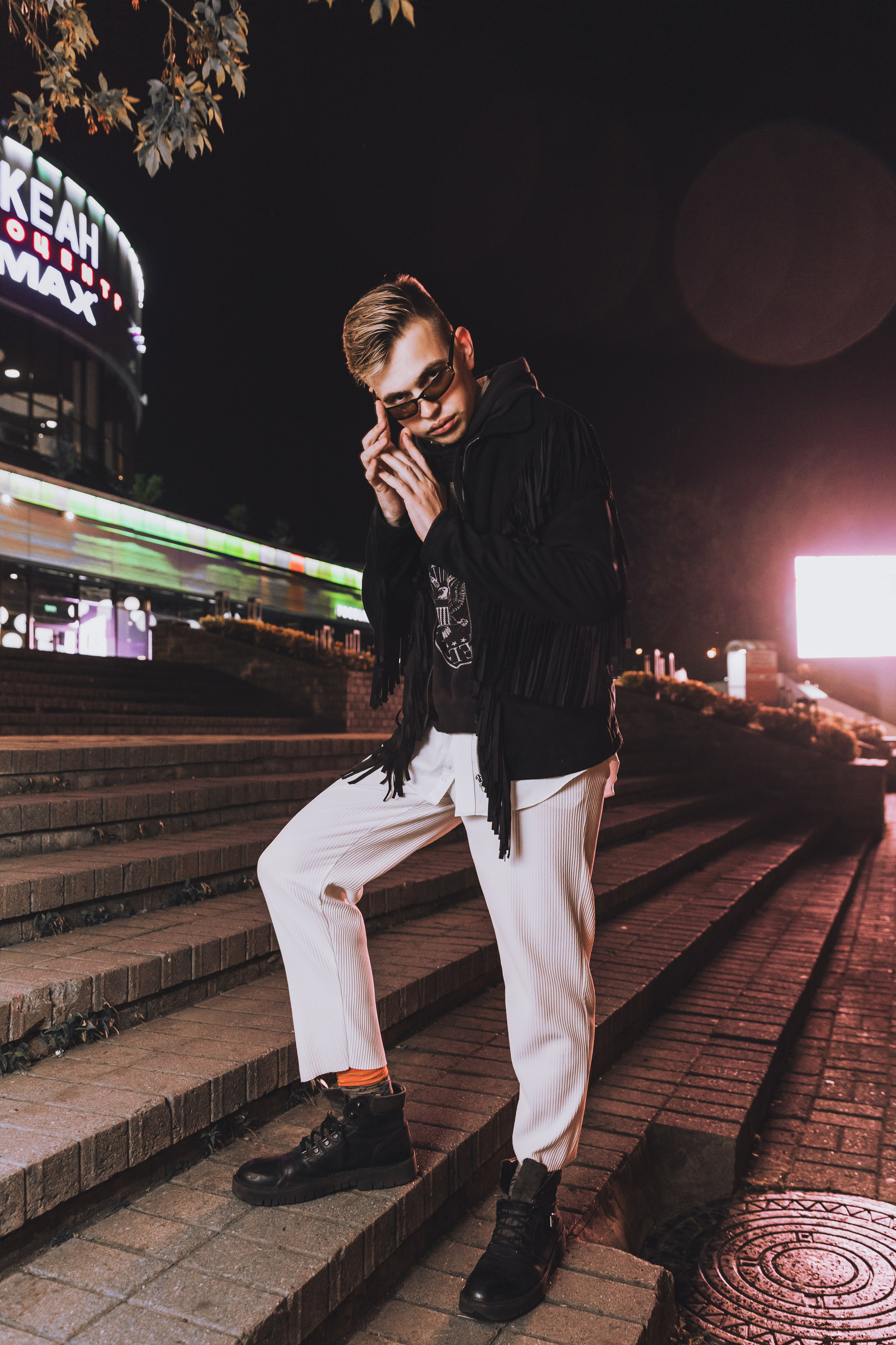 Павел. Ночная съемка. ФОТОГРАФ ВО ВЛАДИВОСТОКЕ| СВАДЕБНЫЙ ФОТОГРАФ