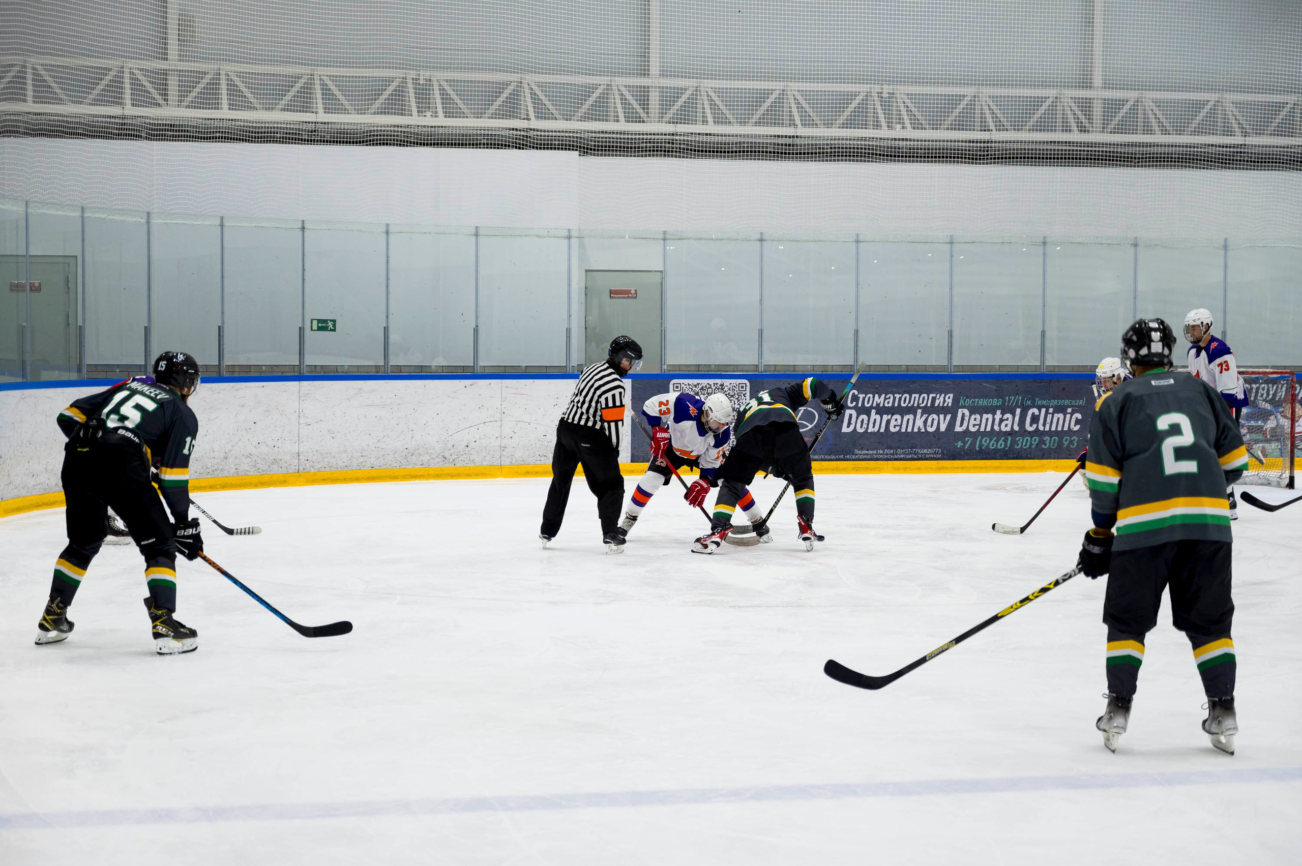 Хоккейный матч корпоративной команды Зарубежнефть. Репортажный фотограф и видеограф Слава Думчев. Тимбилдинги, отчетники, корпоративы