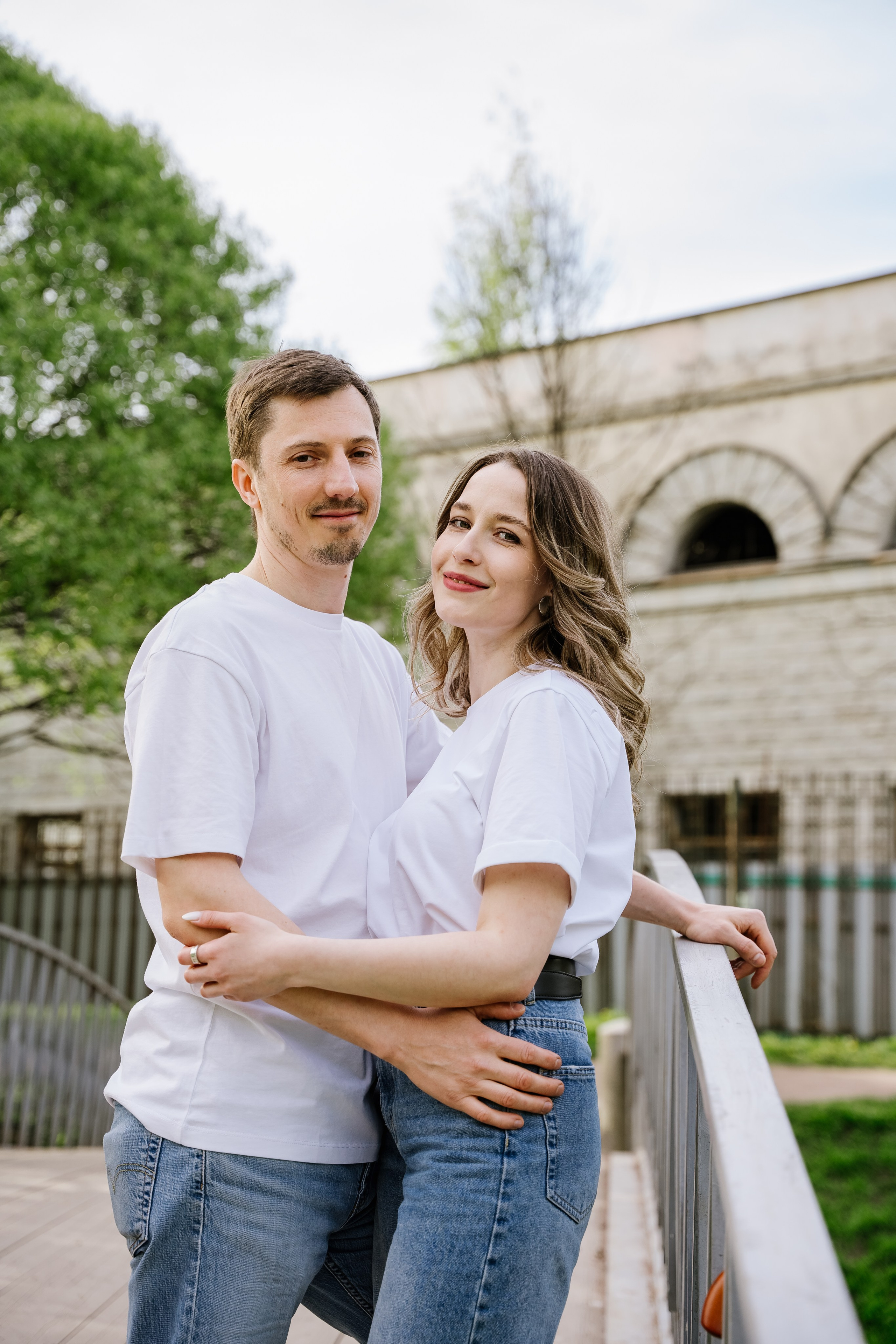 Под цветным зонтом