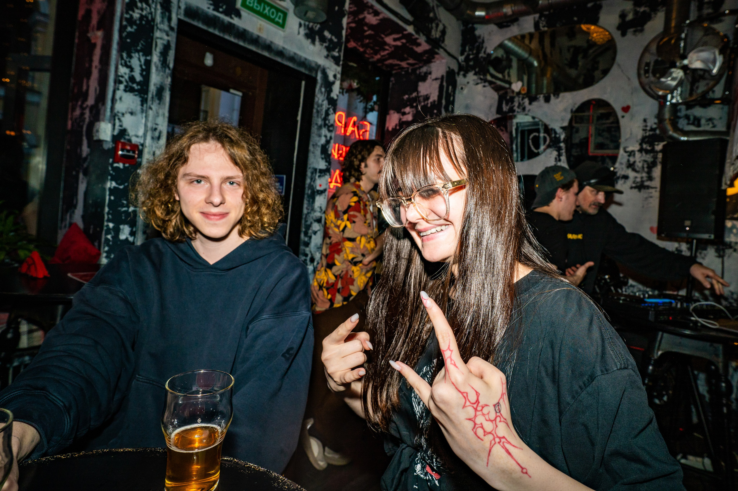 Панк-вечеринка в Баре разбитых сердец. Концертный и репортажный фотограф в Санкт-Петербурге Слава Пахомов