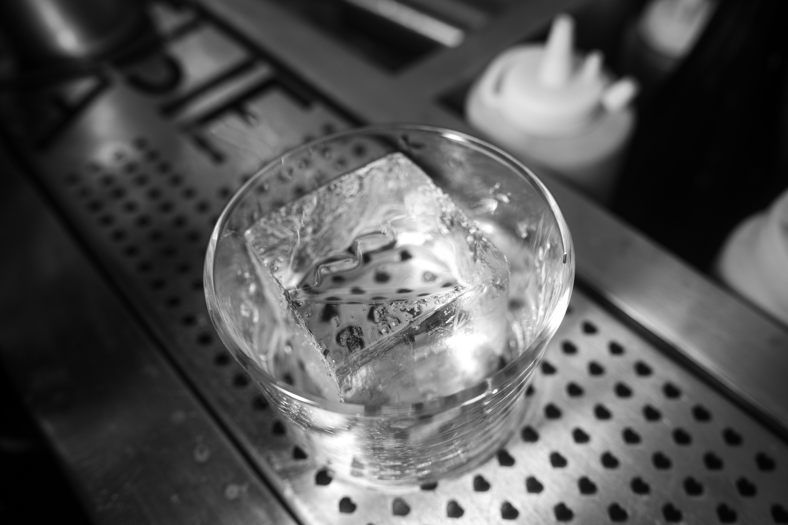 День святого Валентина в Баре разбитых сердец. Концертный и репортажный фотограф в Санкт-Петербурге Слава Пахомов