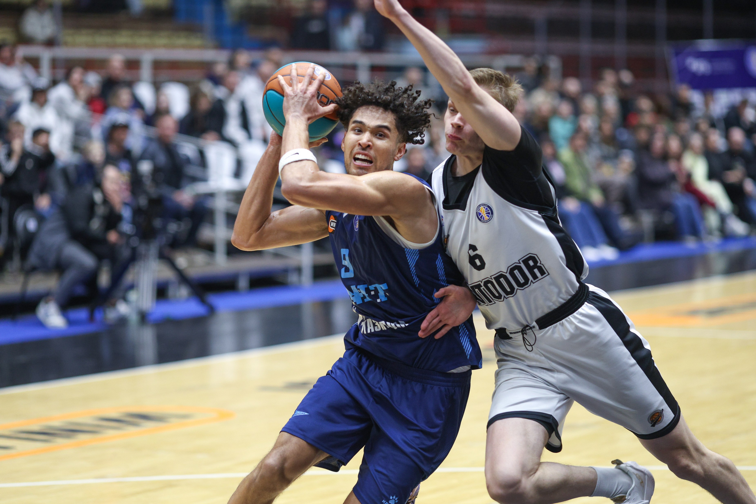 Автодор — Зенит 64-95. Фотограф Дмитрий Алексеев