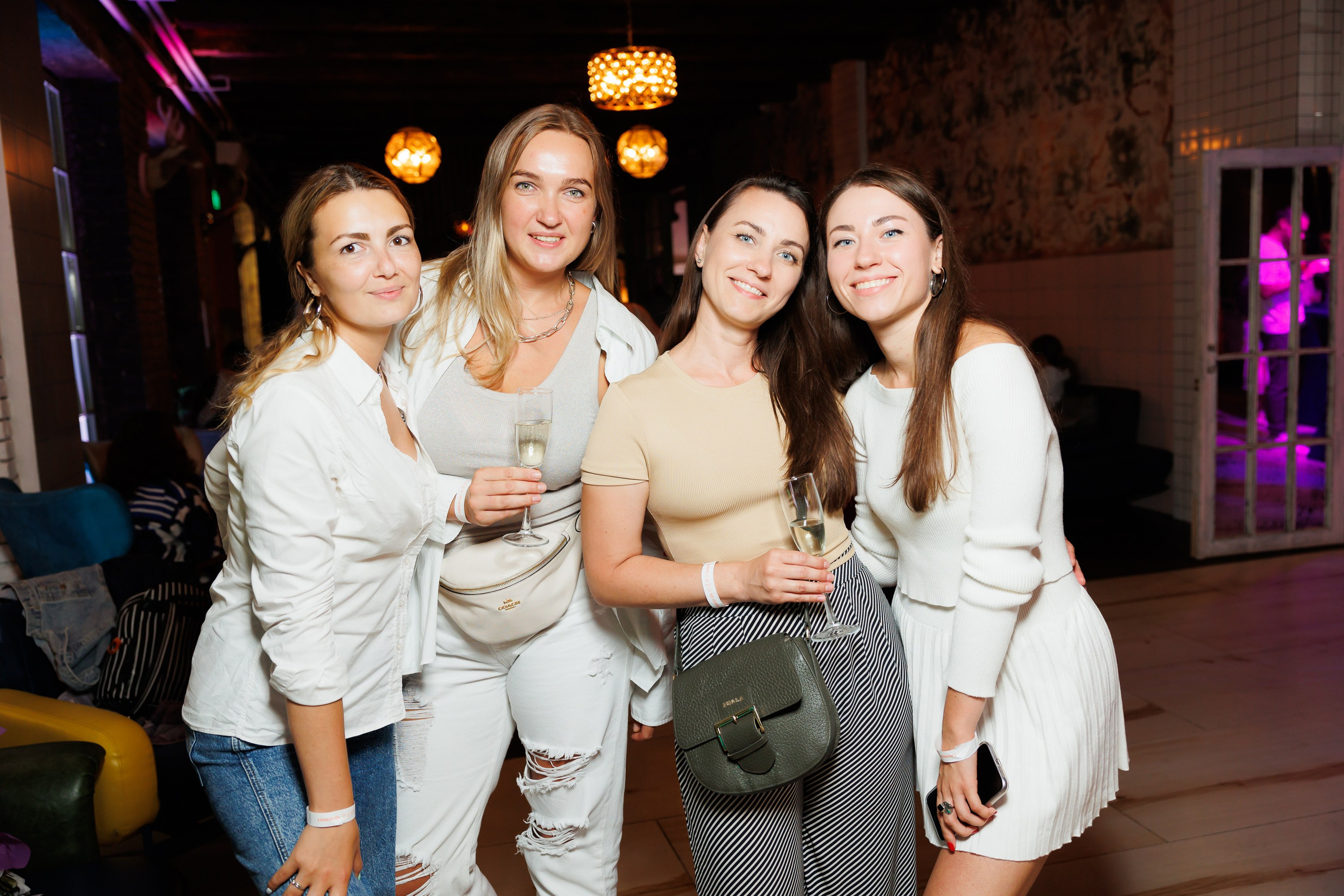 EVEREST VIBE good vibes only 16.08.2023. EVEREST PHOTO REPORT