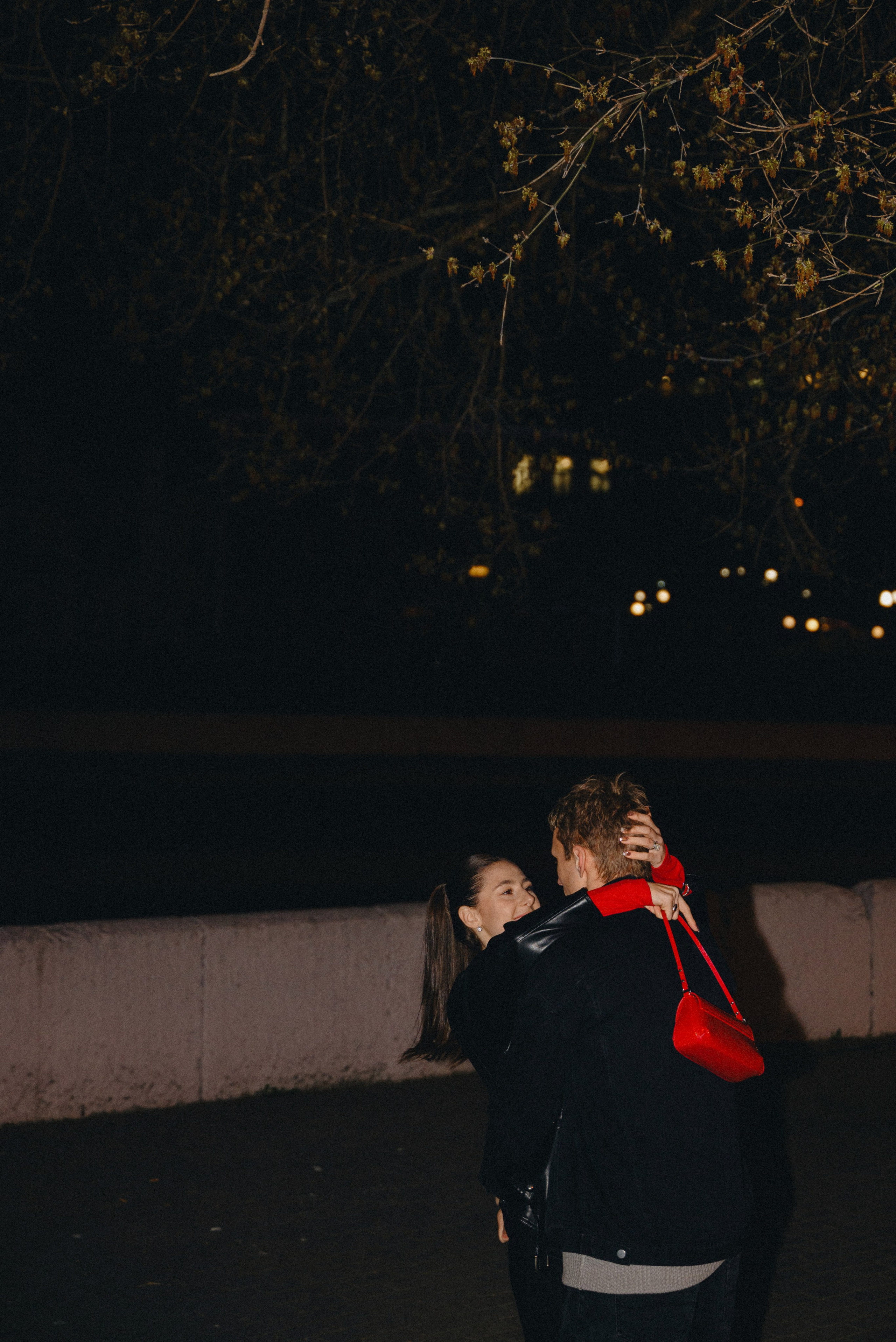 Любовь в ночном городе. Свадебный и портретный фотограф в Минске Наташа Каракулова