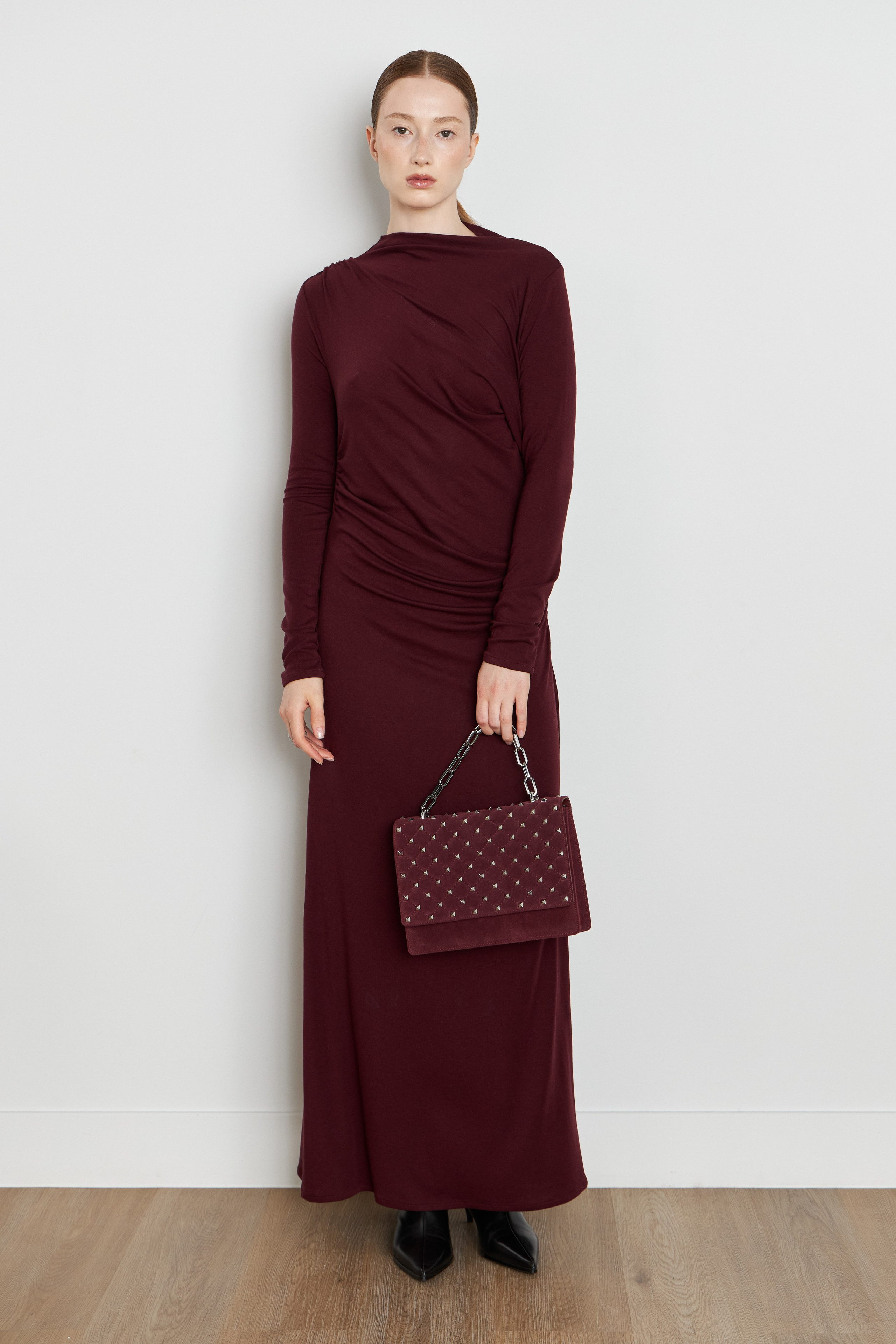 SRB bags lookbook. Fashion and model test photographer based in Dubai and Abu-Dhabi