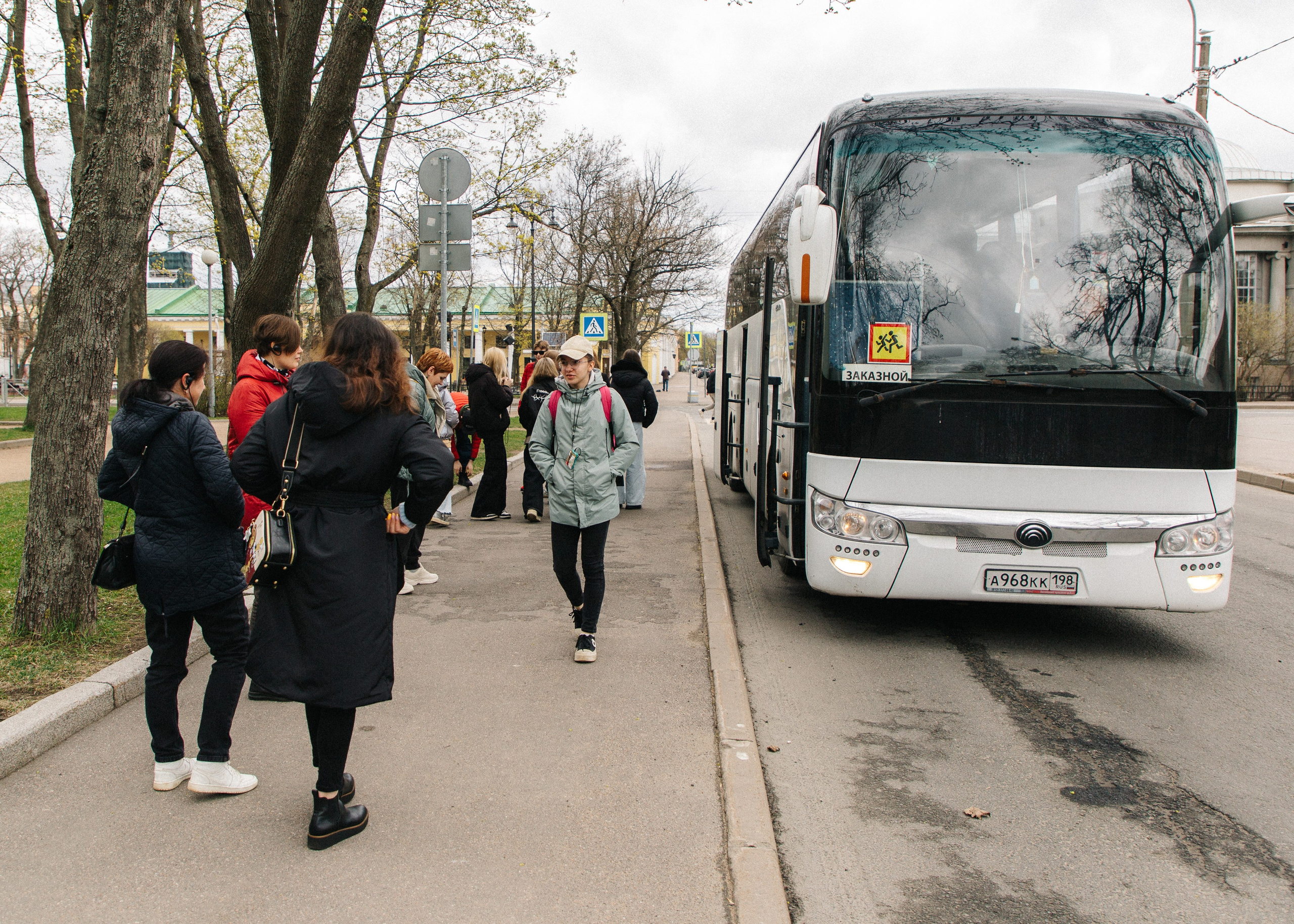 Экскурсия по Санкт-Петербургу с детским театром на льду «АЛЕКО » 11.05.2024. Репортажный фотограф в Москве