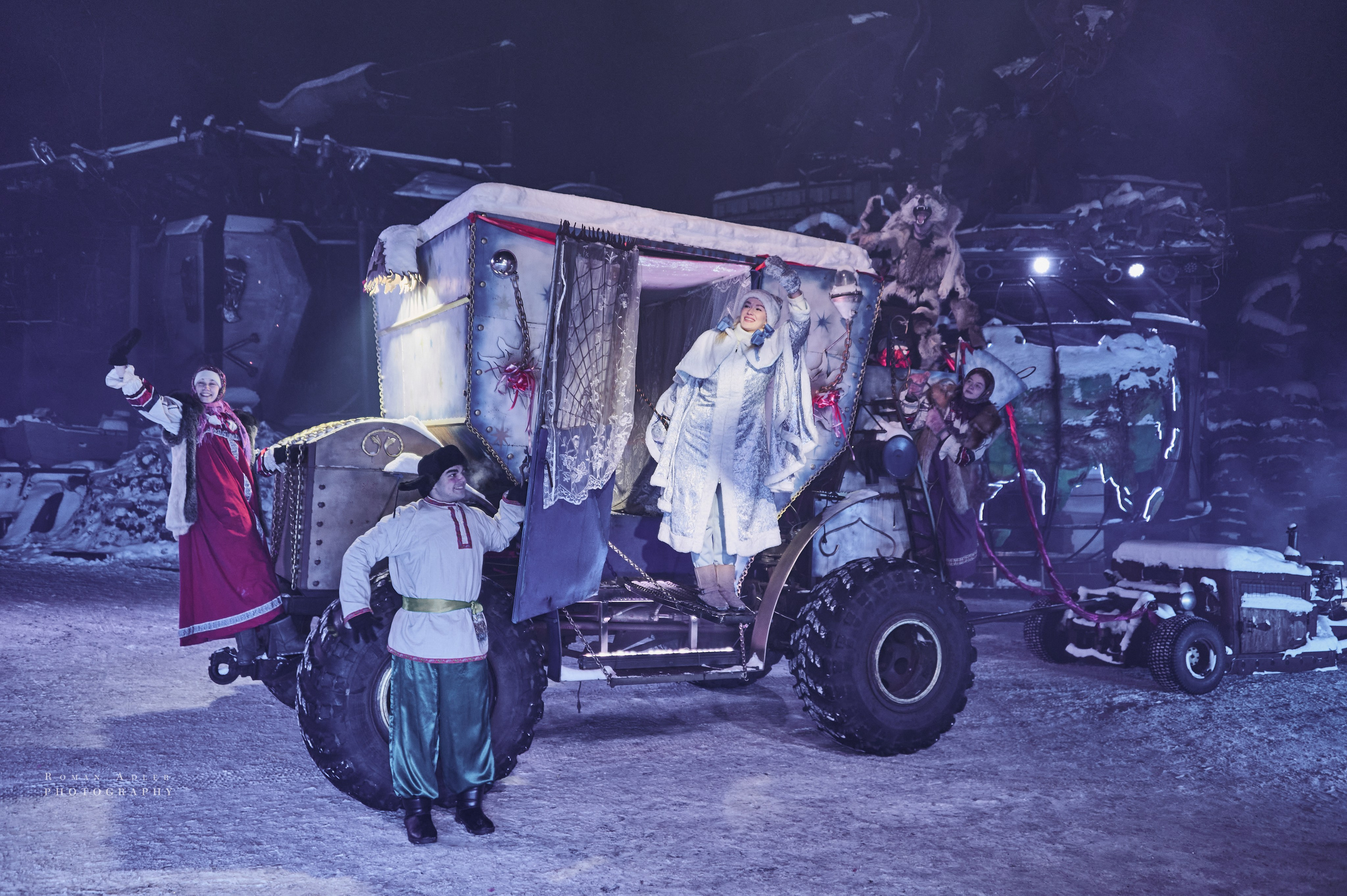 Новогодняя сказка от Ночных волков. Фотограф Роман Адлер