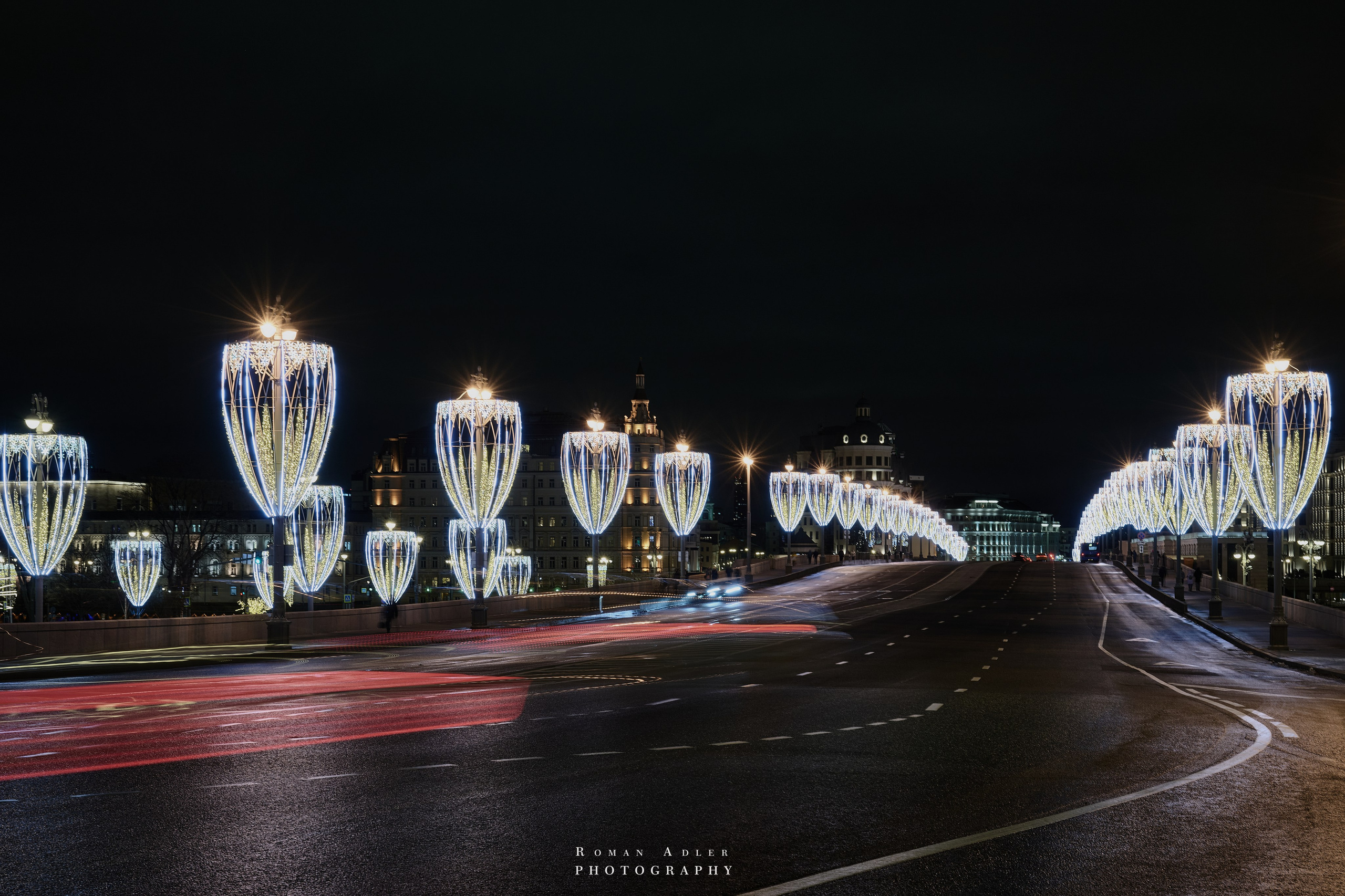 Новогодняя ночная Москва 2025. Фотограф Роман Адлер