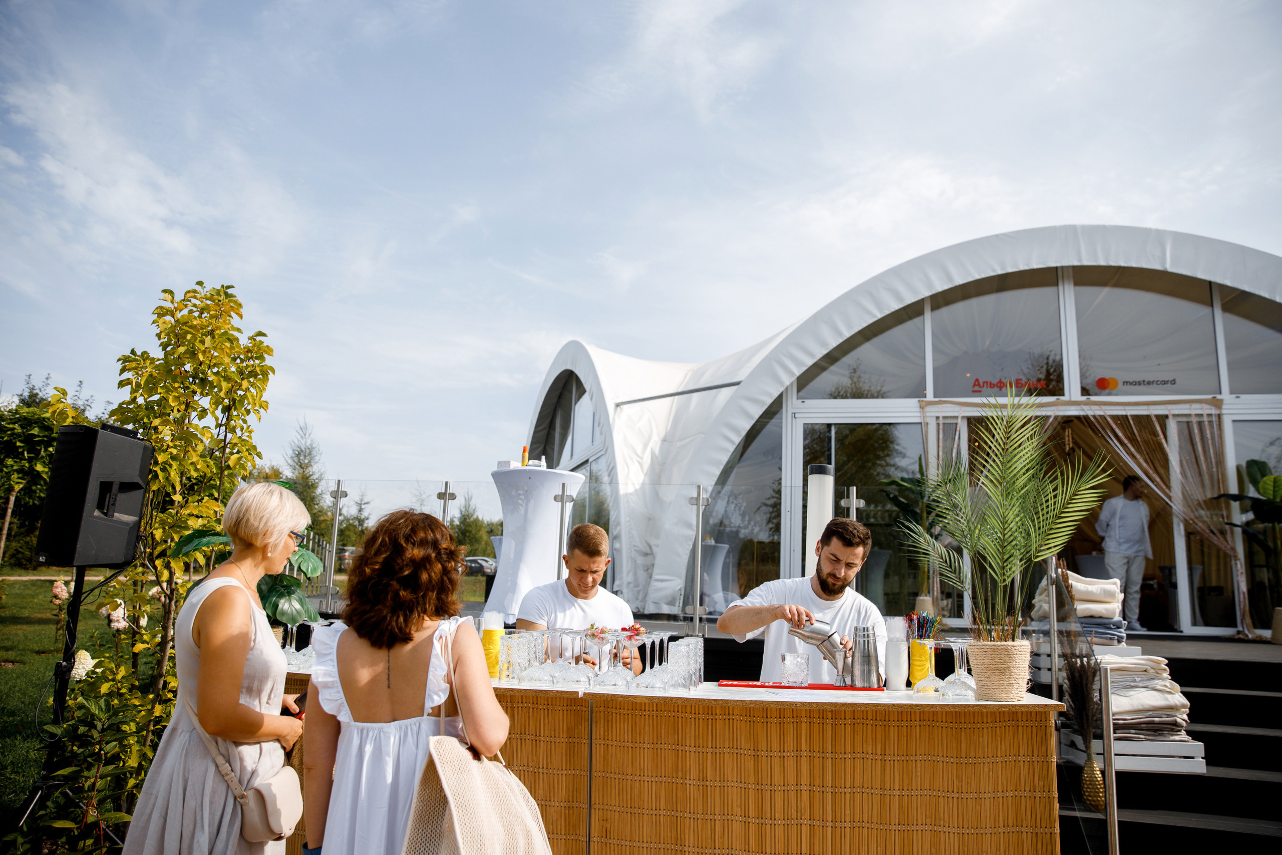Vibse Land Альфа Банк Mastercard. Свадебный фотограф Каледич Тимофей