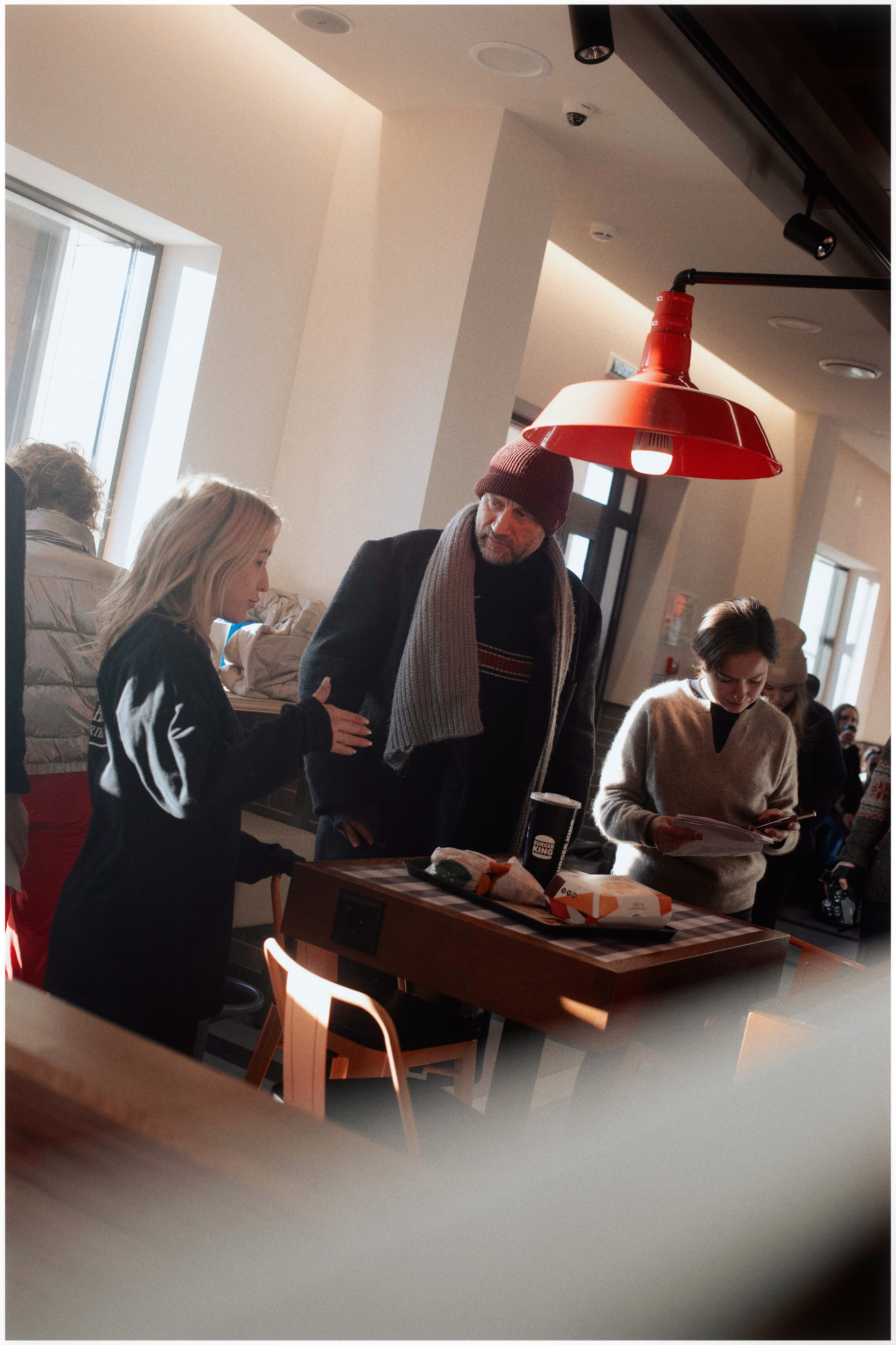 Behind the scenes. Portrait and backstage photographer Nina Crane